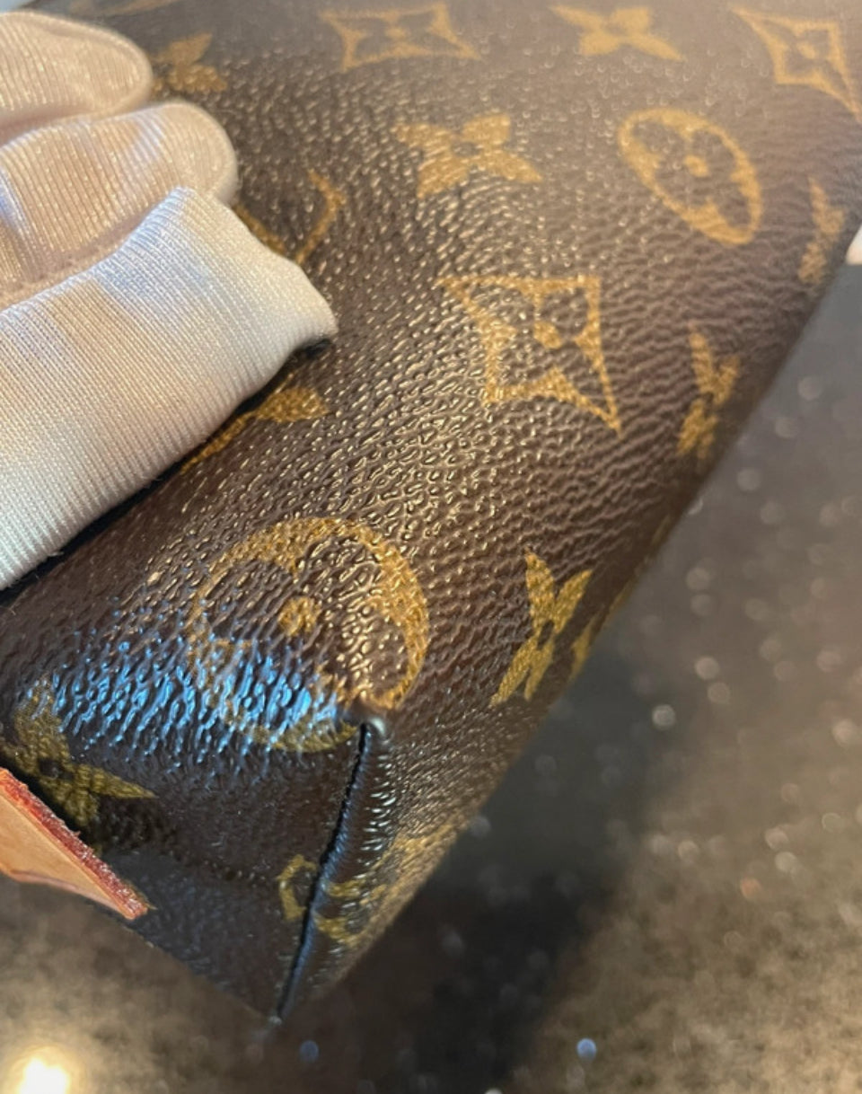 LOUIS VUITTON COSMETIC POUCH PM