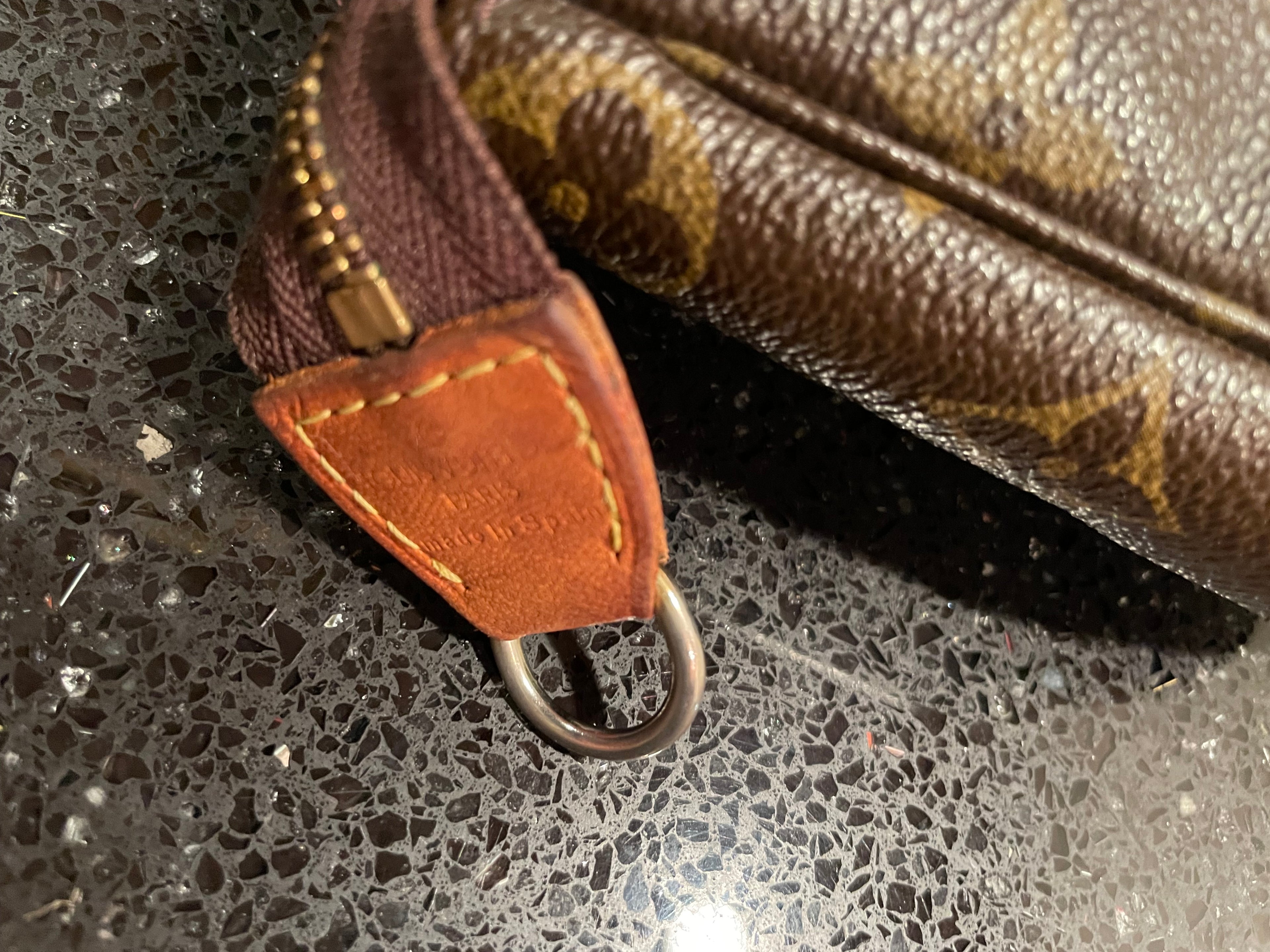Louis Vuitton Pochette