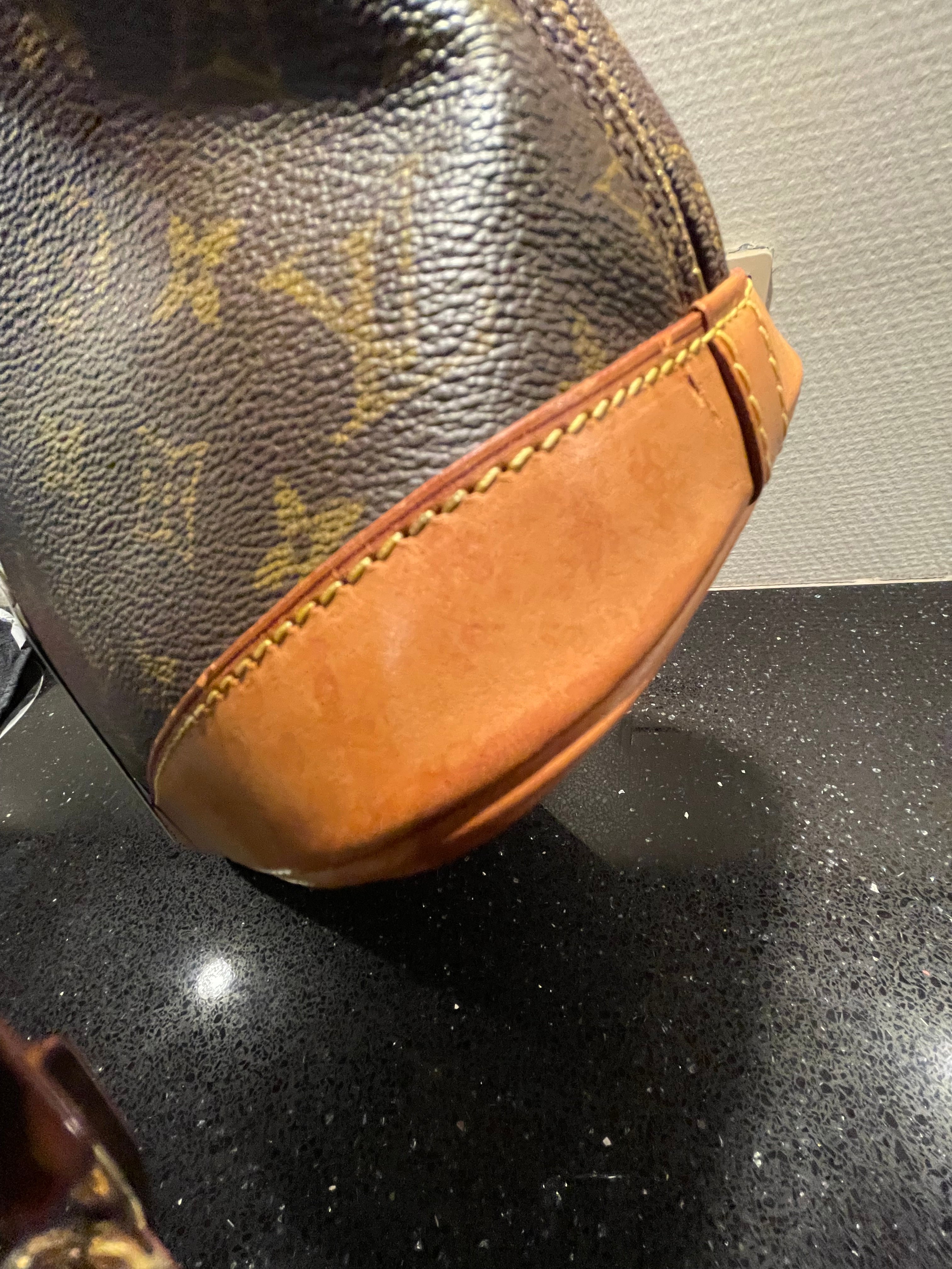 Louis Vuitton Alma PM