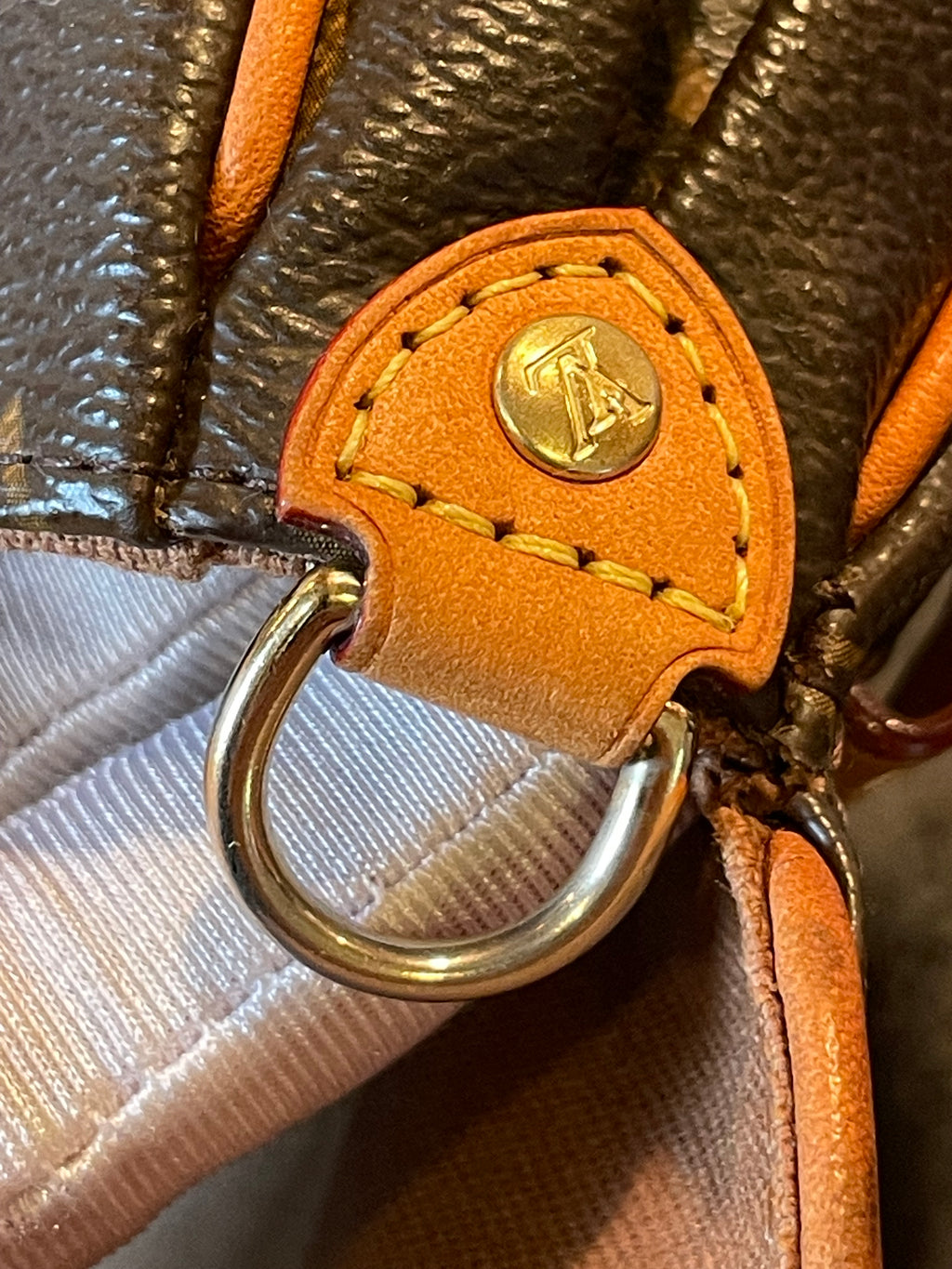Louis Vuitton Beltbag