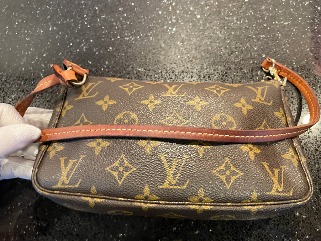 Louis Vuitton Pochette