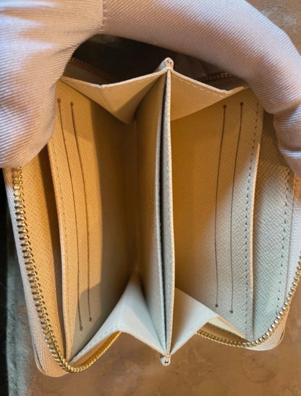 LOUIS VUITTON WALLET
