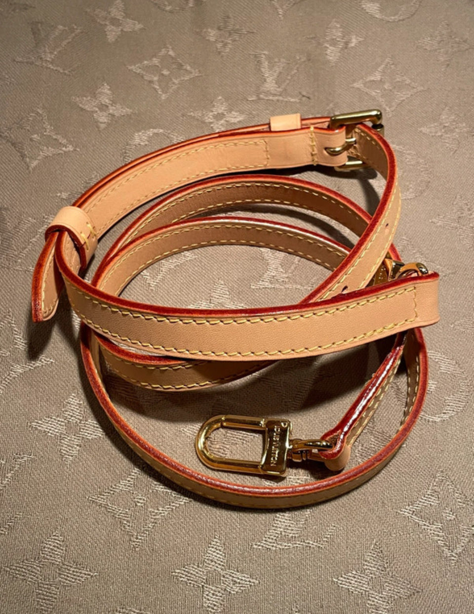 LOUIS VUITTON STRAP