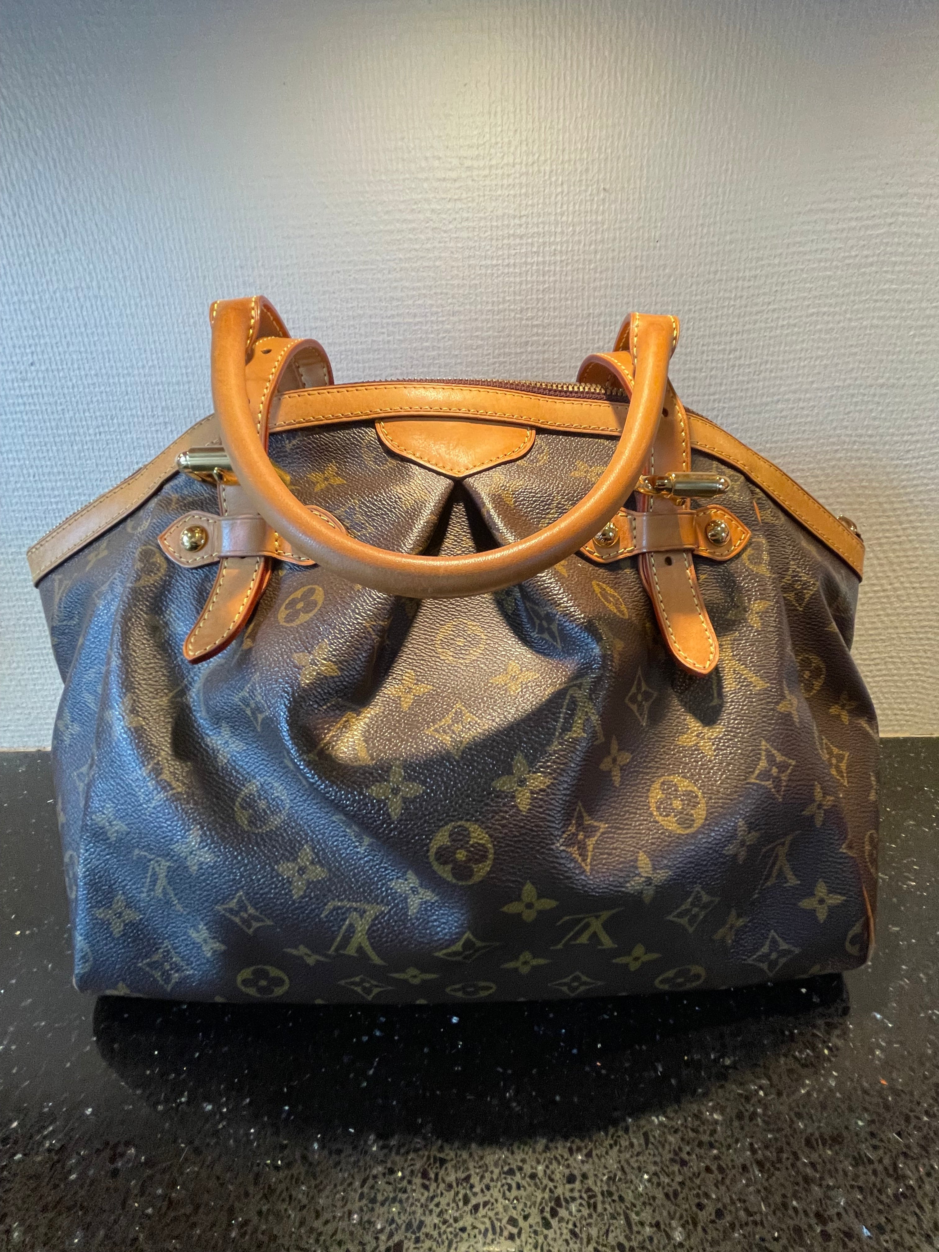 Louis Vuitton Tivoli GM
