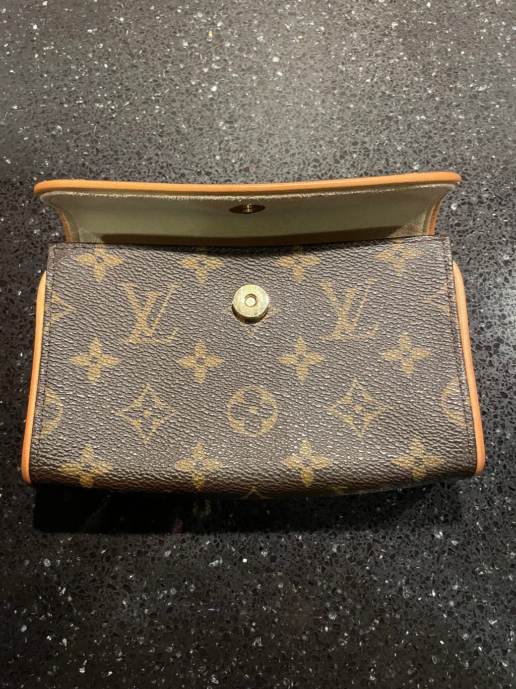Louise Vuitton Florentine