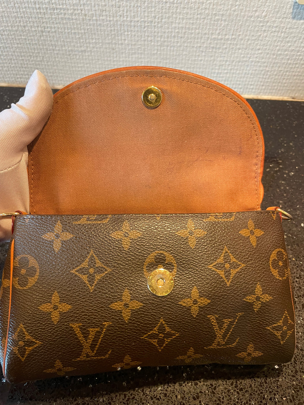 Louis Vuitton Beltbag