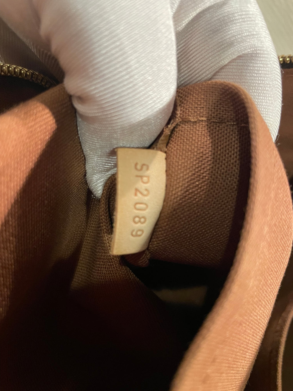 Louis Vuitton Tivoli GM