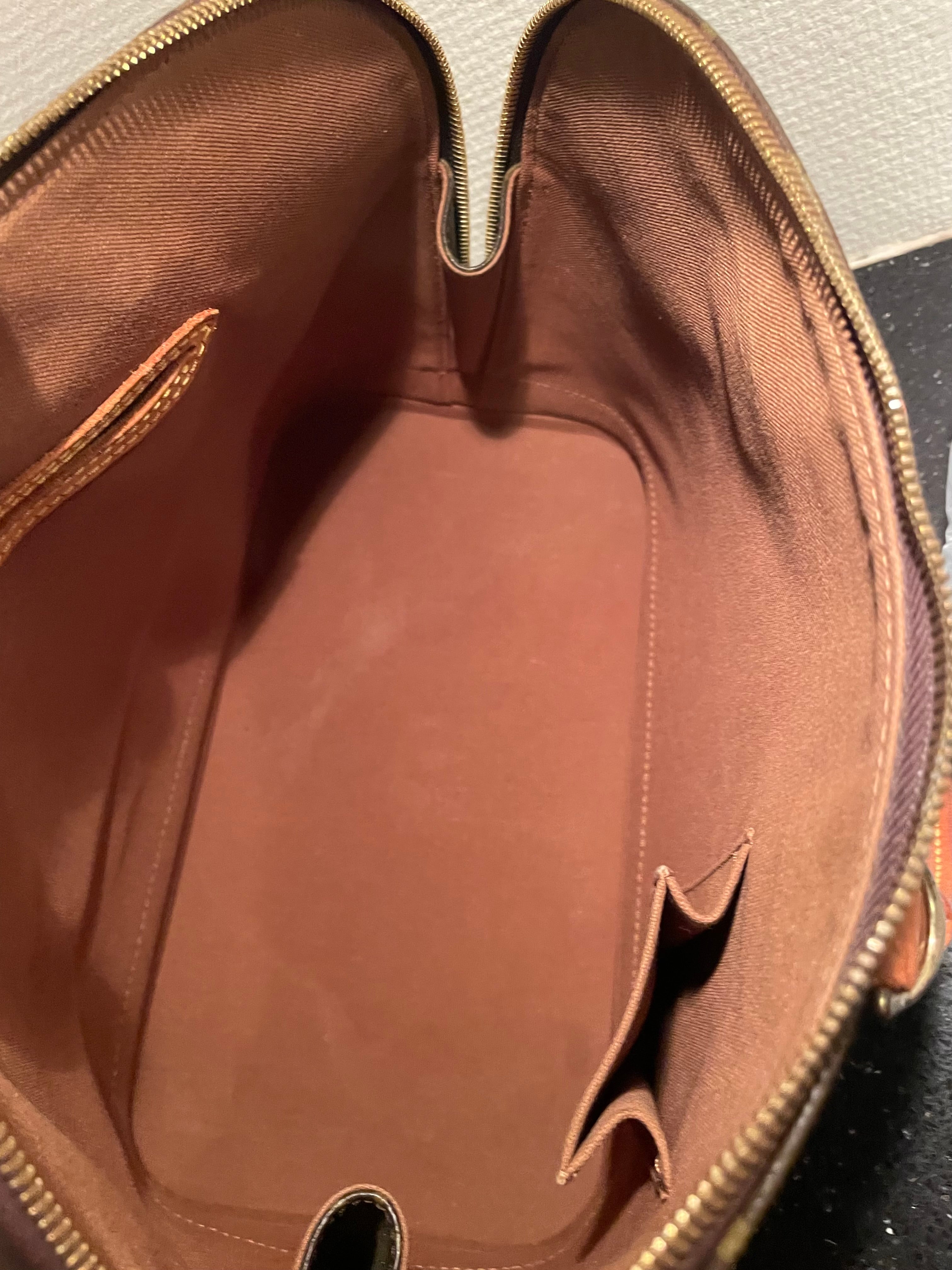Louis Vuitton Alma PM