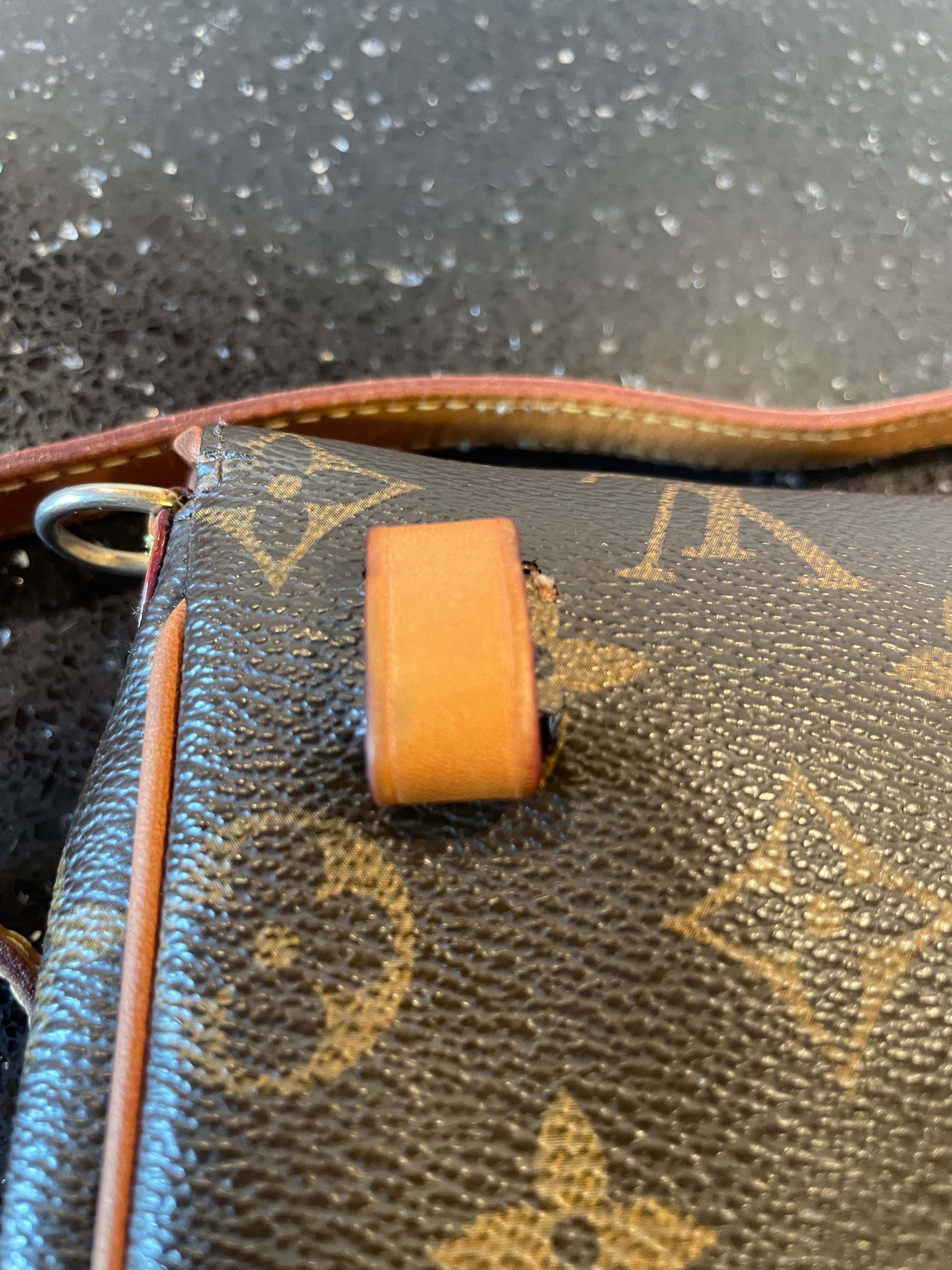 Louis Vuitton Beltbag