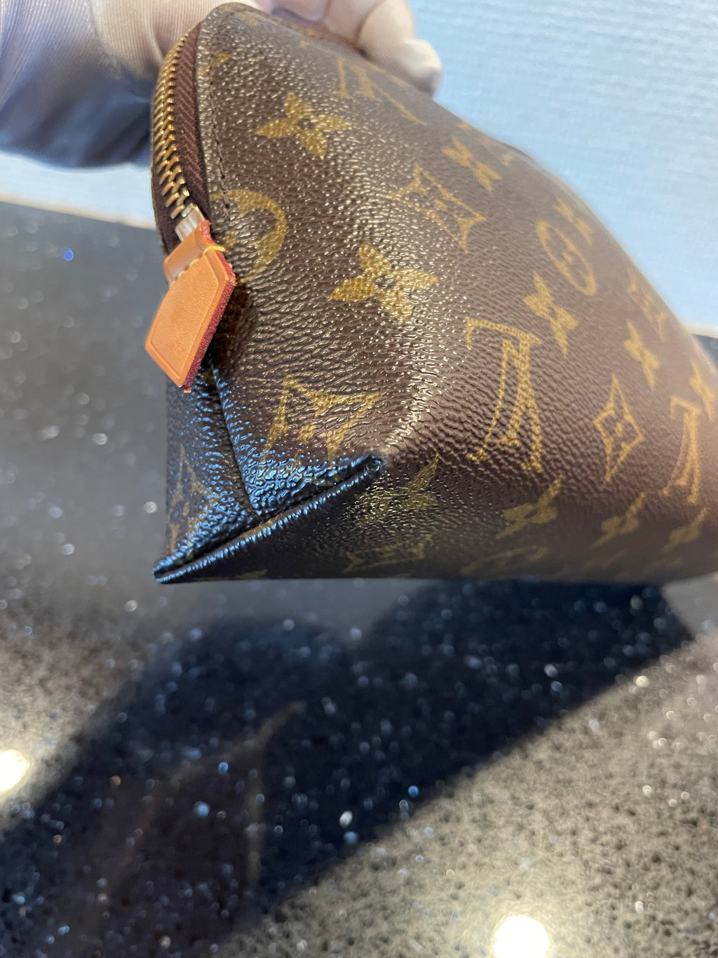 Louis Vuitton Clutch/Make-up Pouch GM