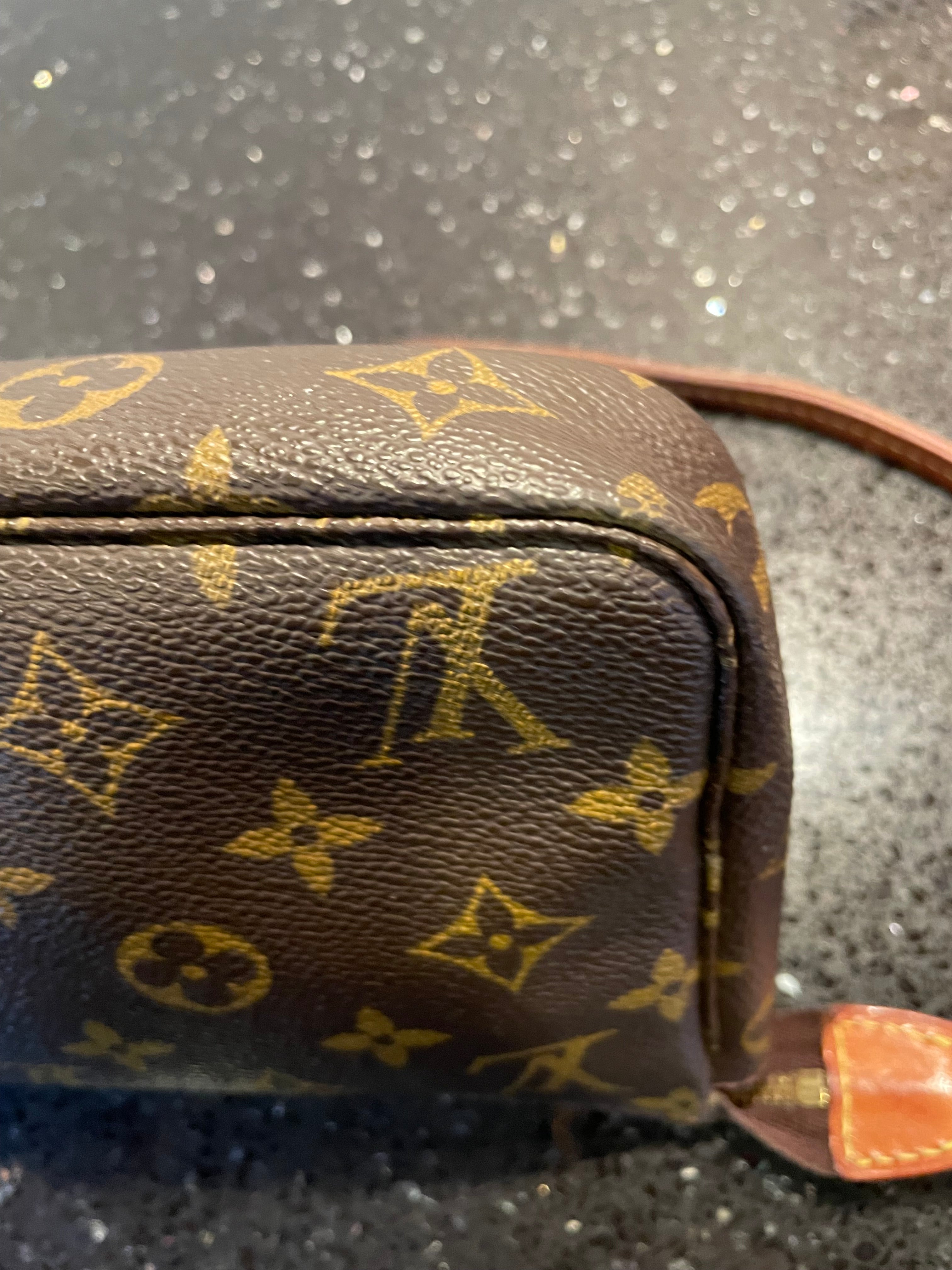 Louis Vuitton Pochette