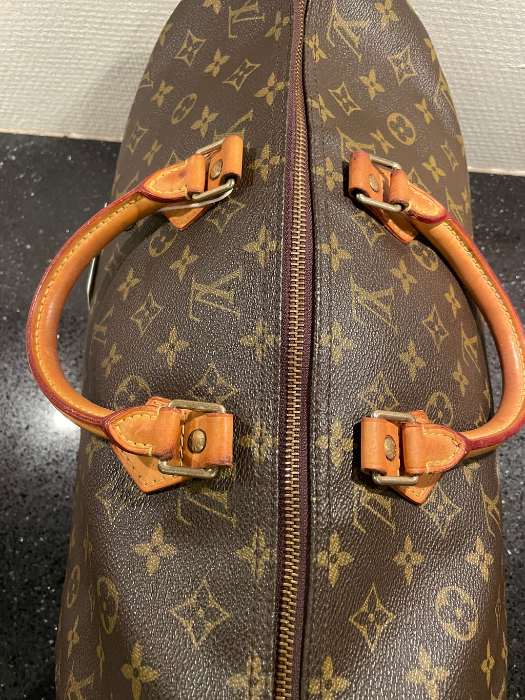 Louis Vuitton Speedy 40