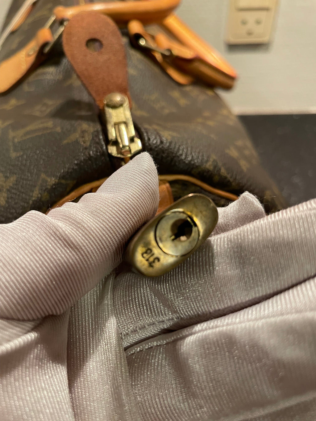 Louis Vuitton Speedy 40