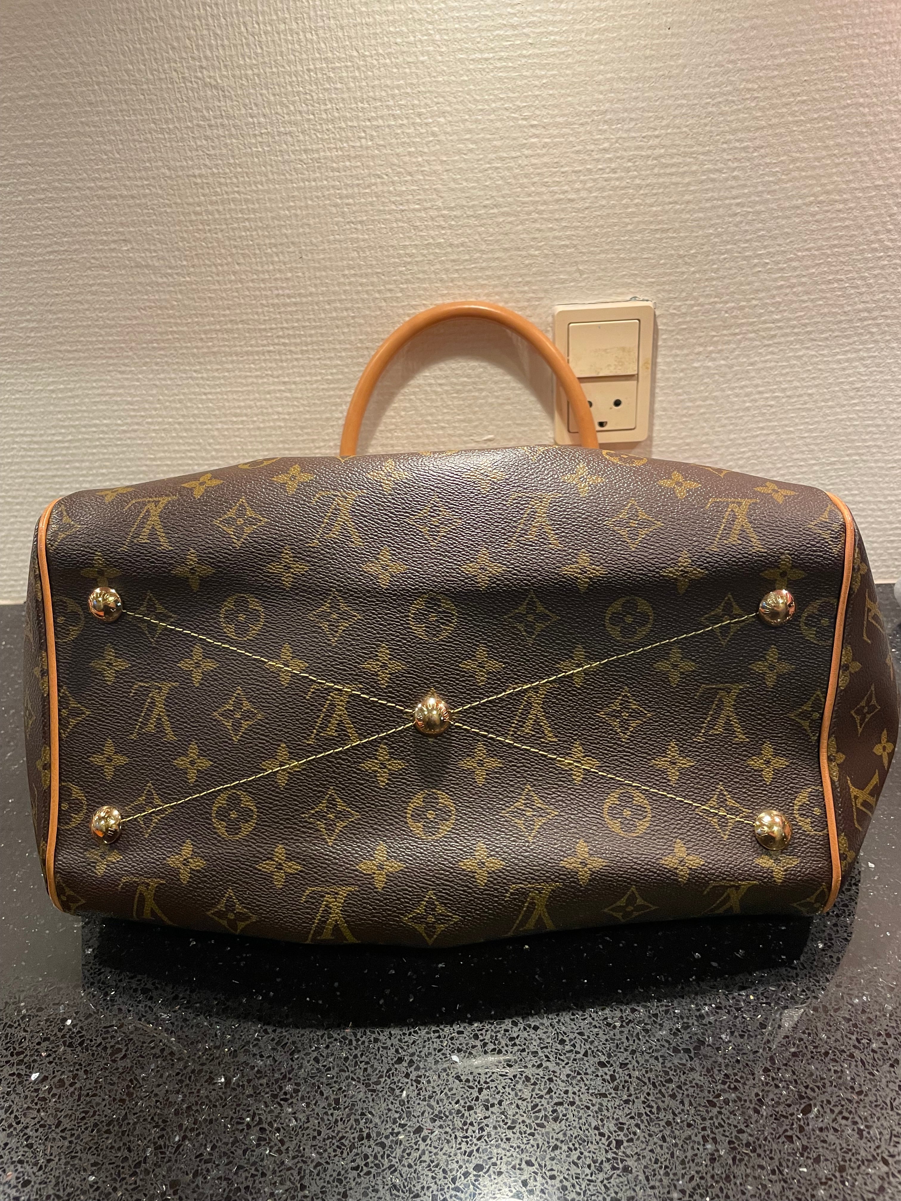 Louis Vuitton Tivoli GM