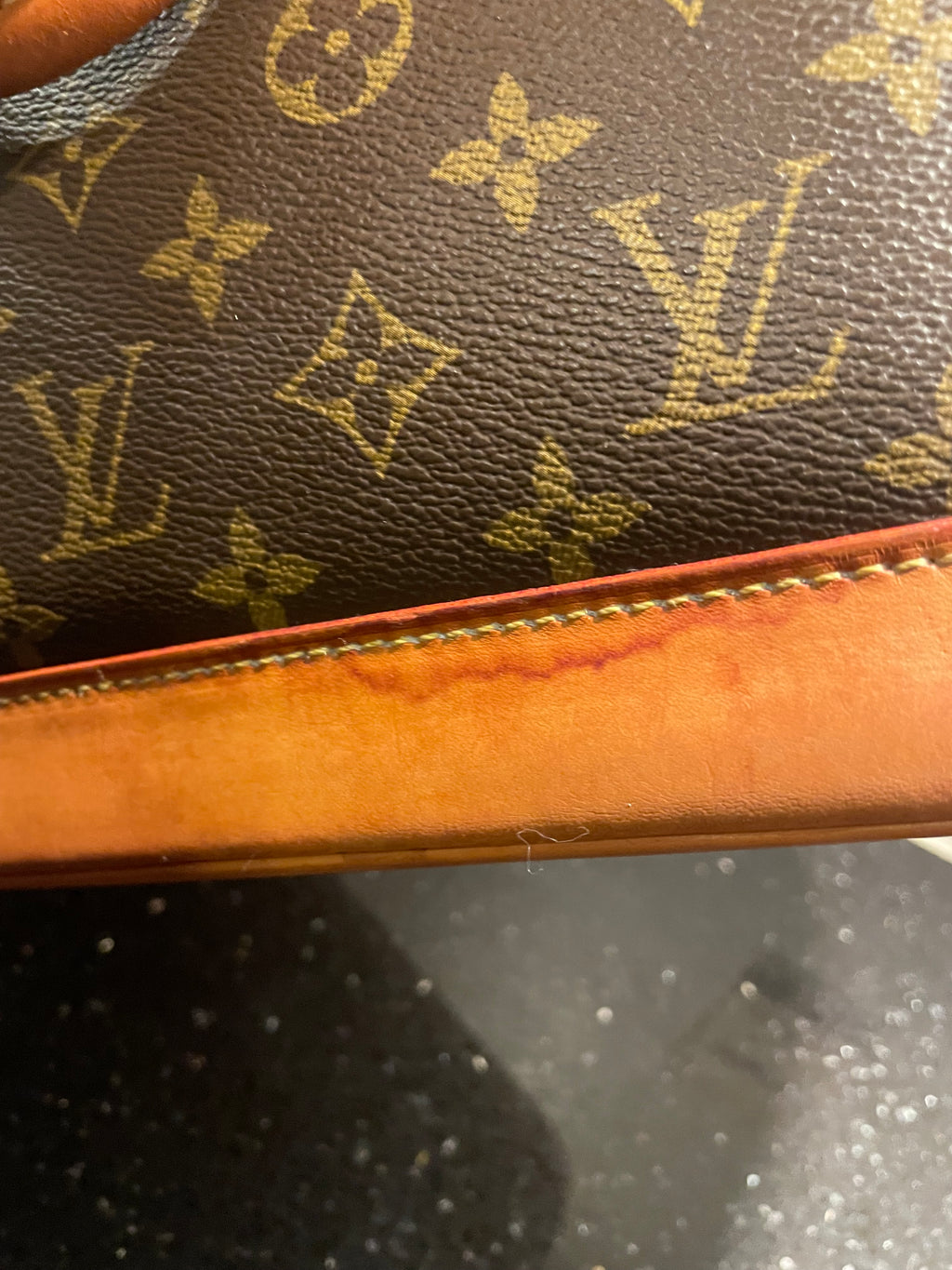 Louis Vuitton Alma PM