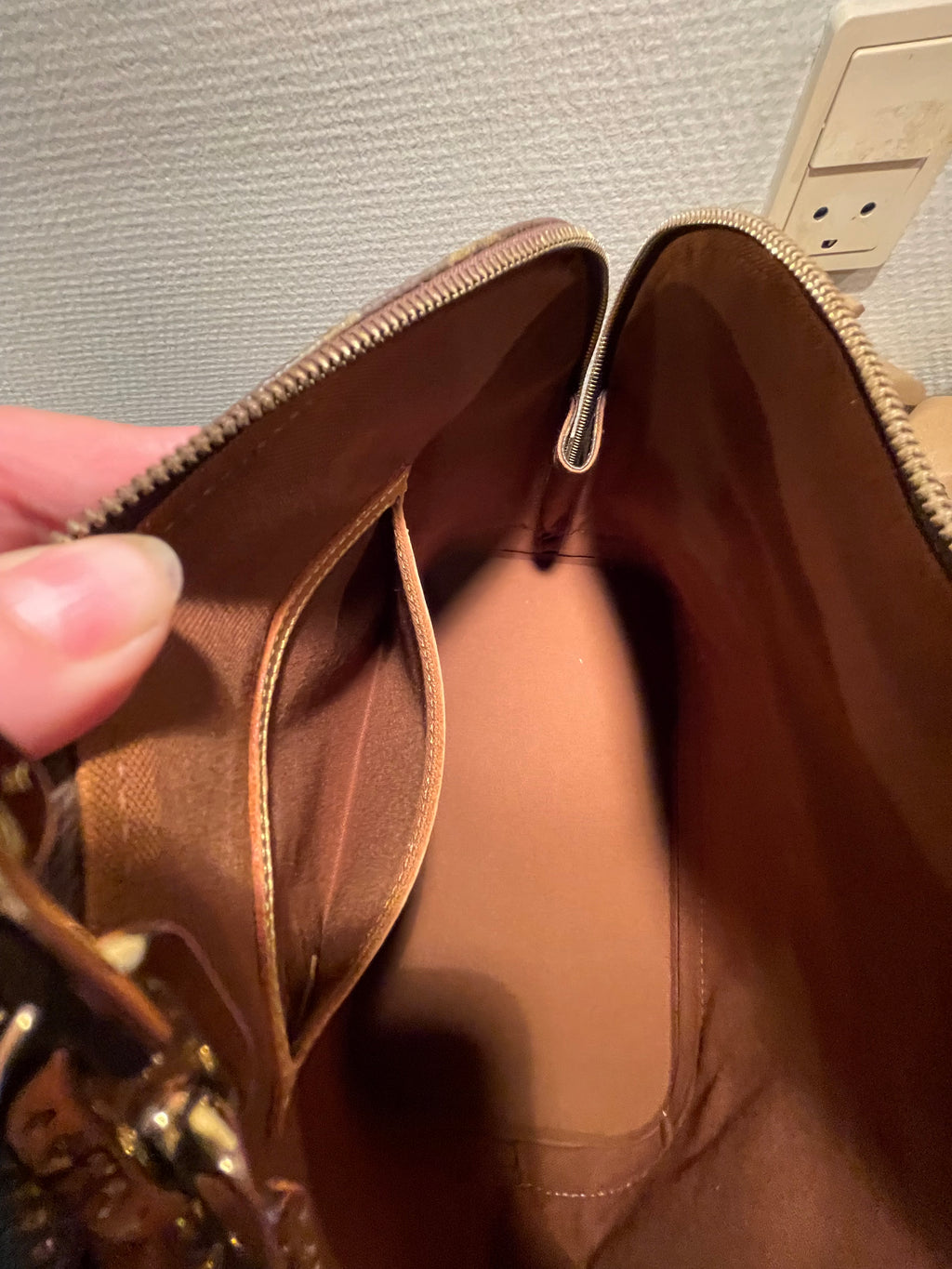Louis Vuitton Alma PM
