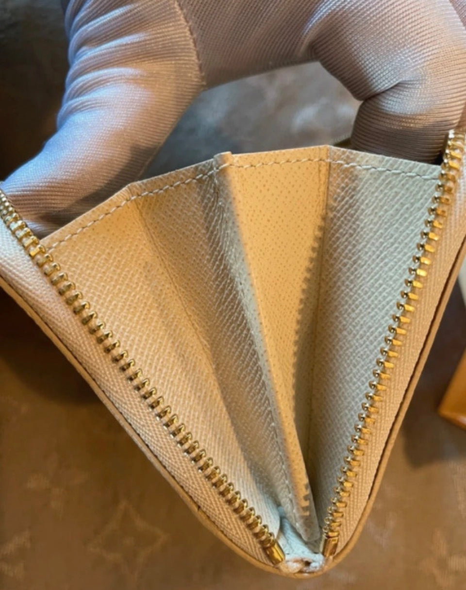 LOUIS VUITTON WALLET