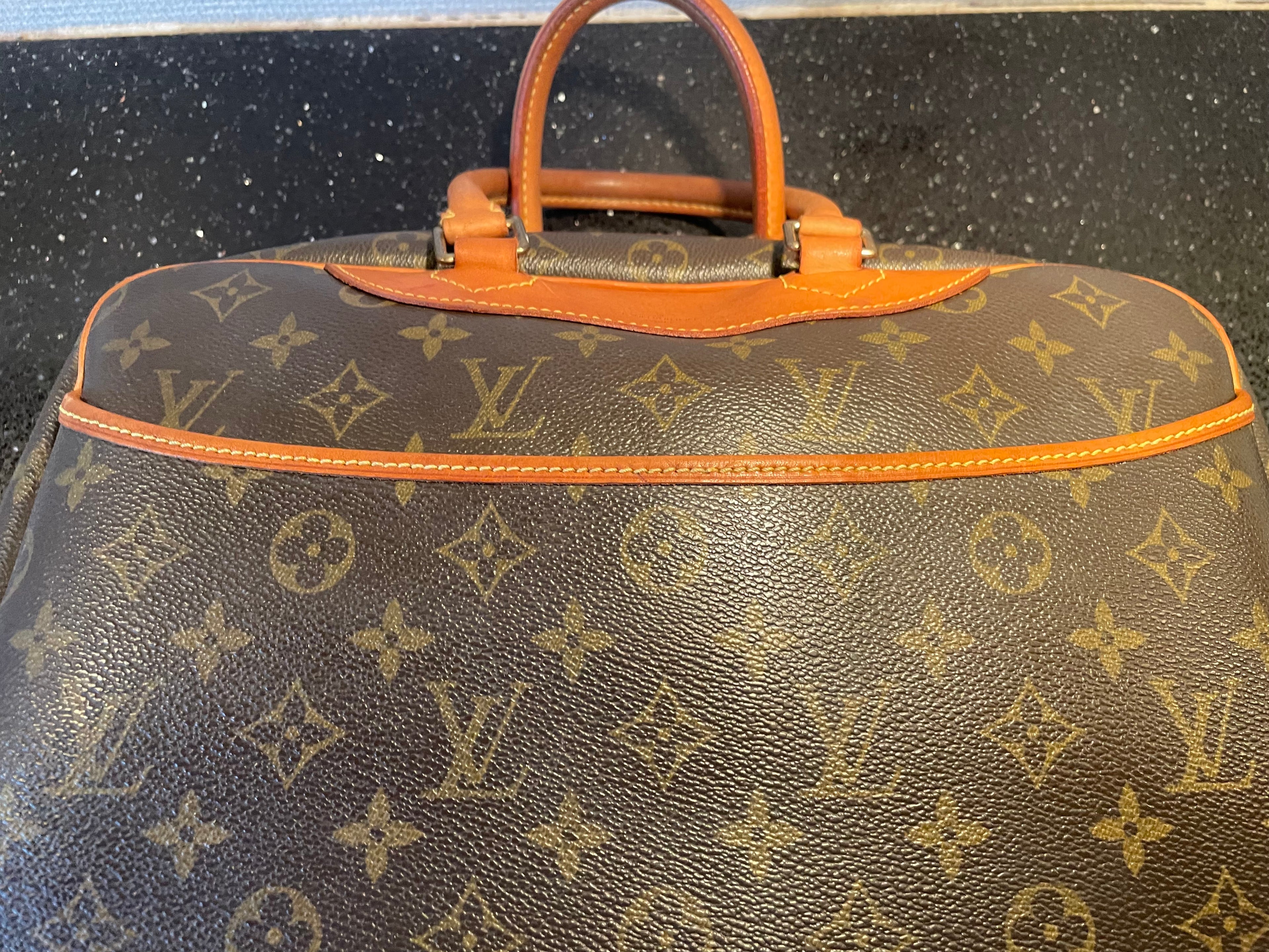 Louis Vuitton Deauville