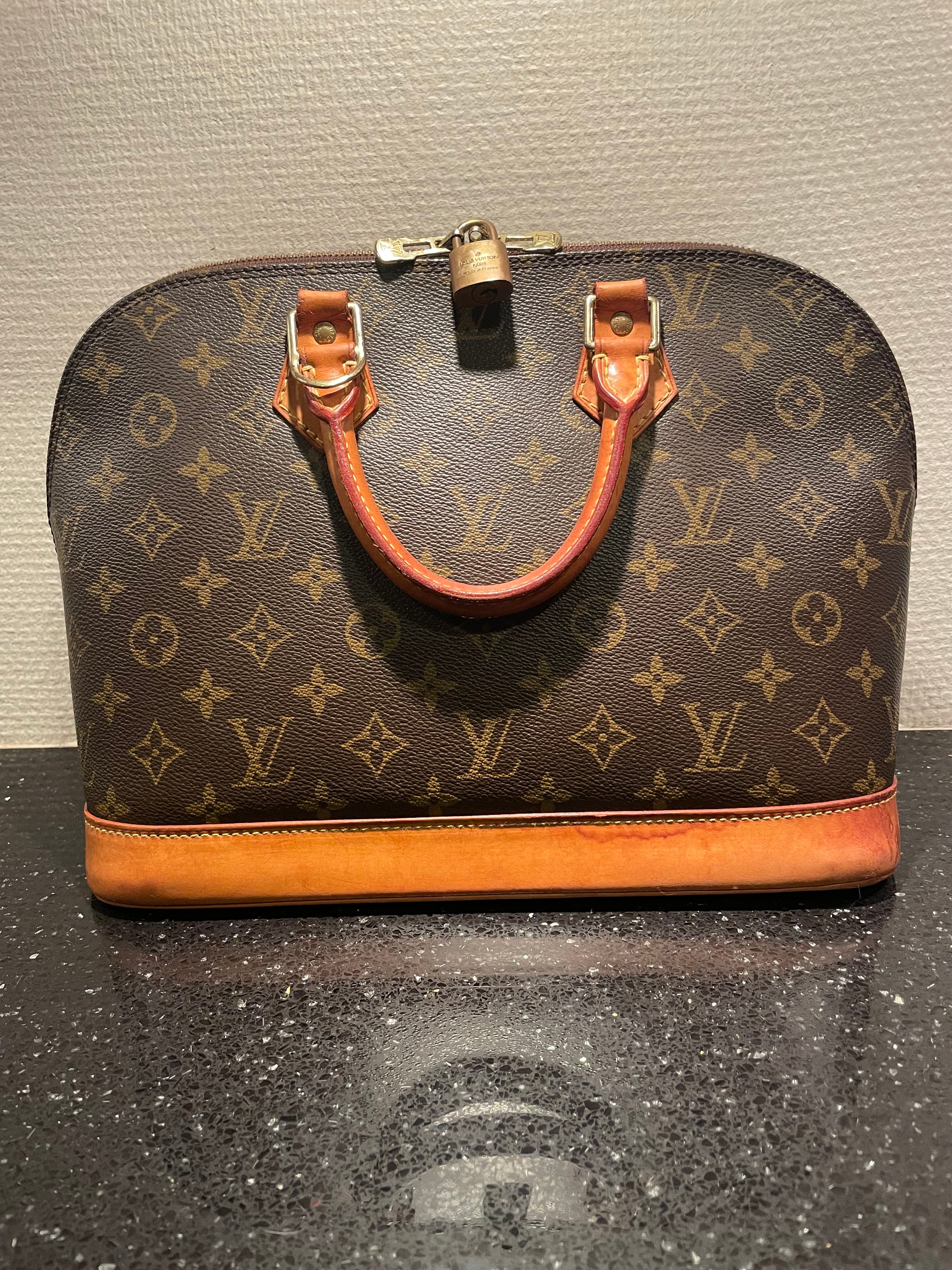 Louis Vuitton Alma PM