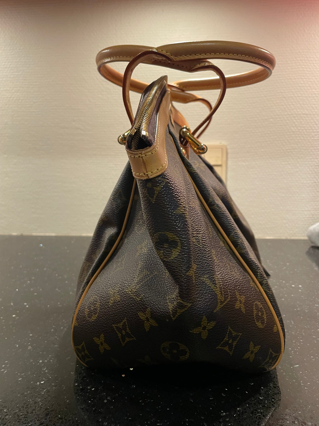 Louis Vuitton Tivoli GM