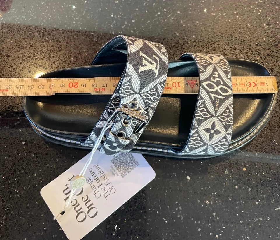 Louis Vuitton Sandaler