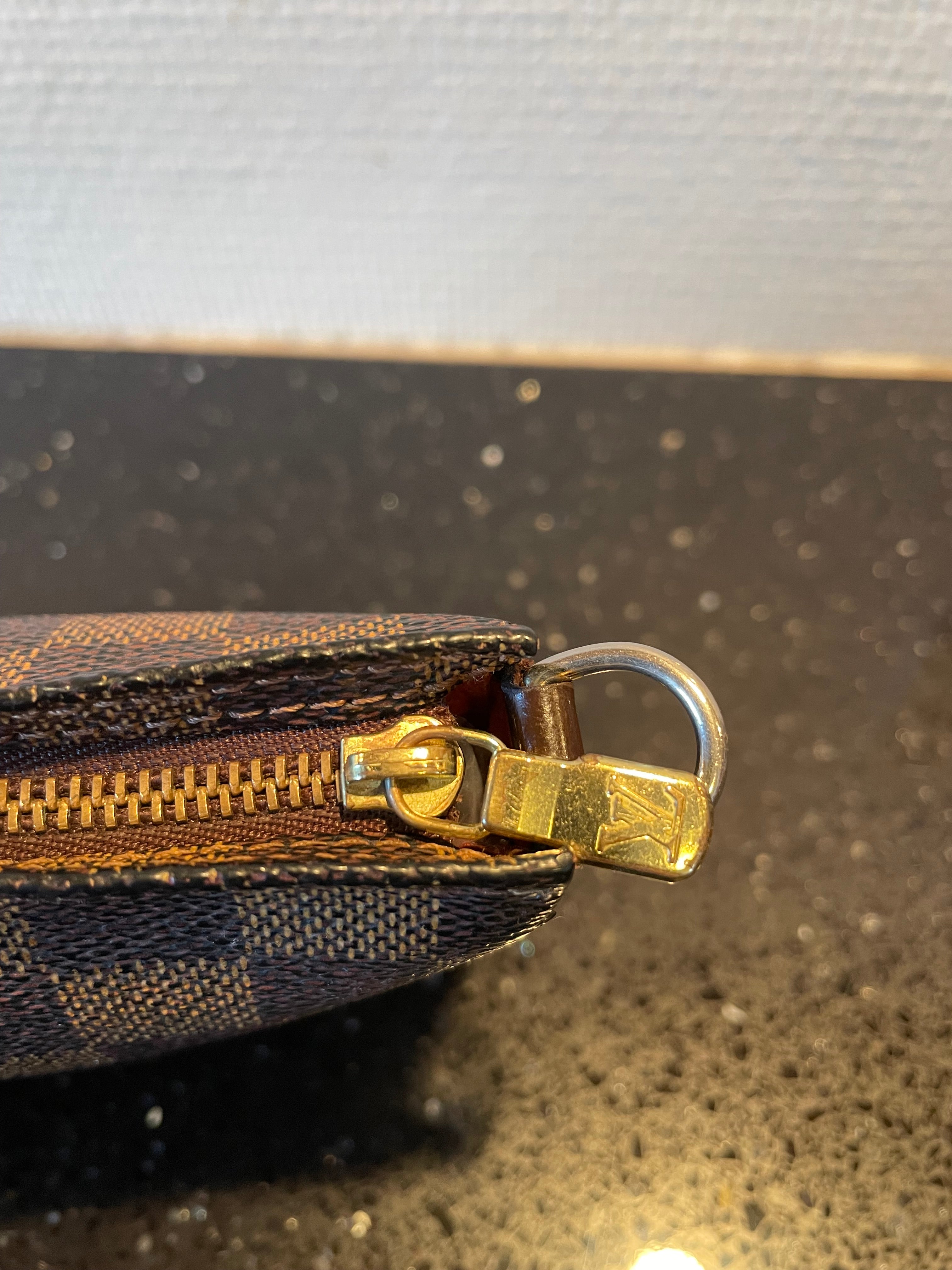 Louis Vuitton Clutch/Pochette