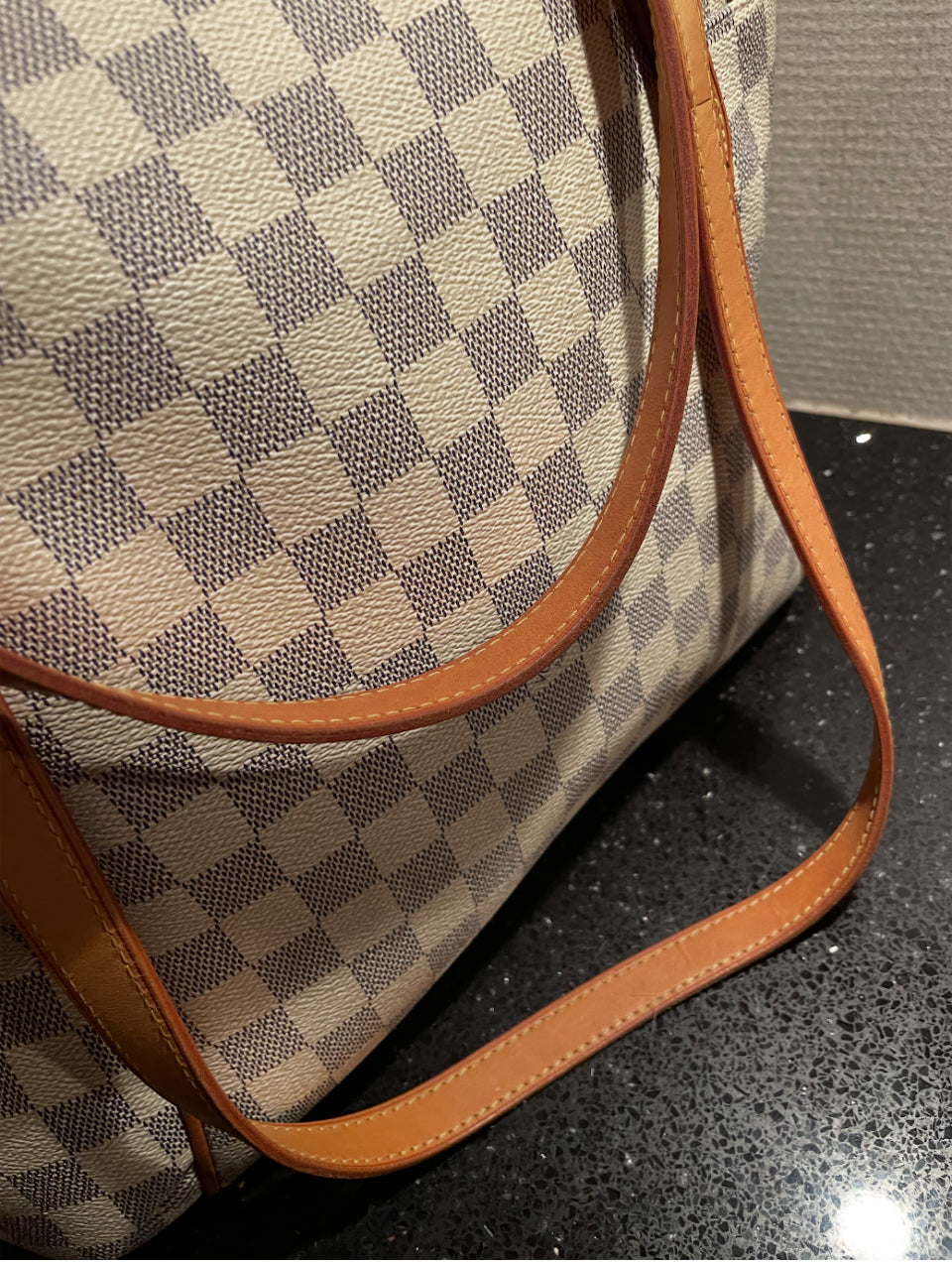 LOUIS VUITTON TOTALLY MM