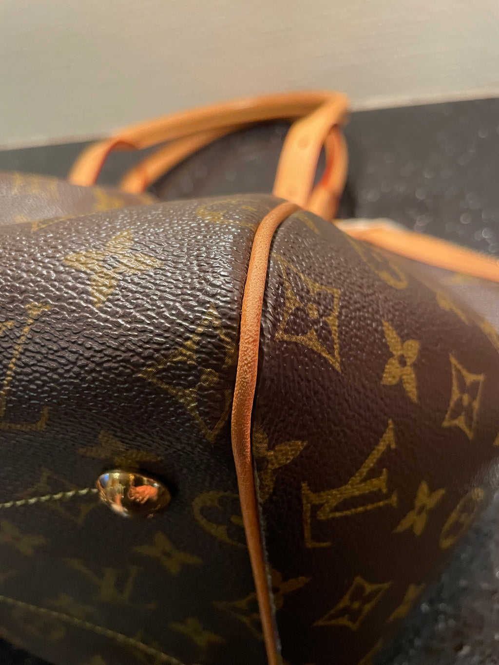 Louis Vuitton Tivoli GM