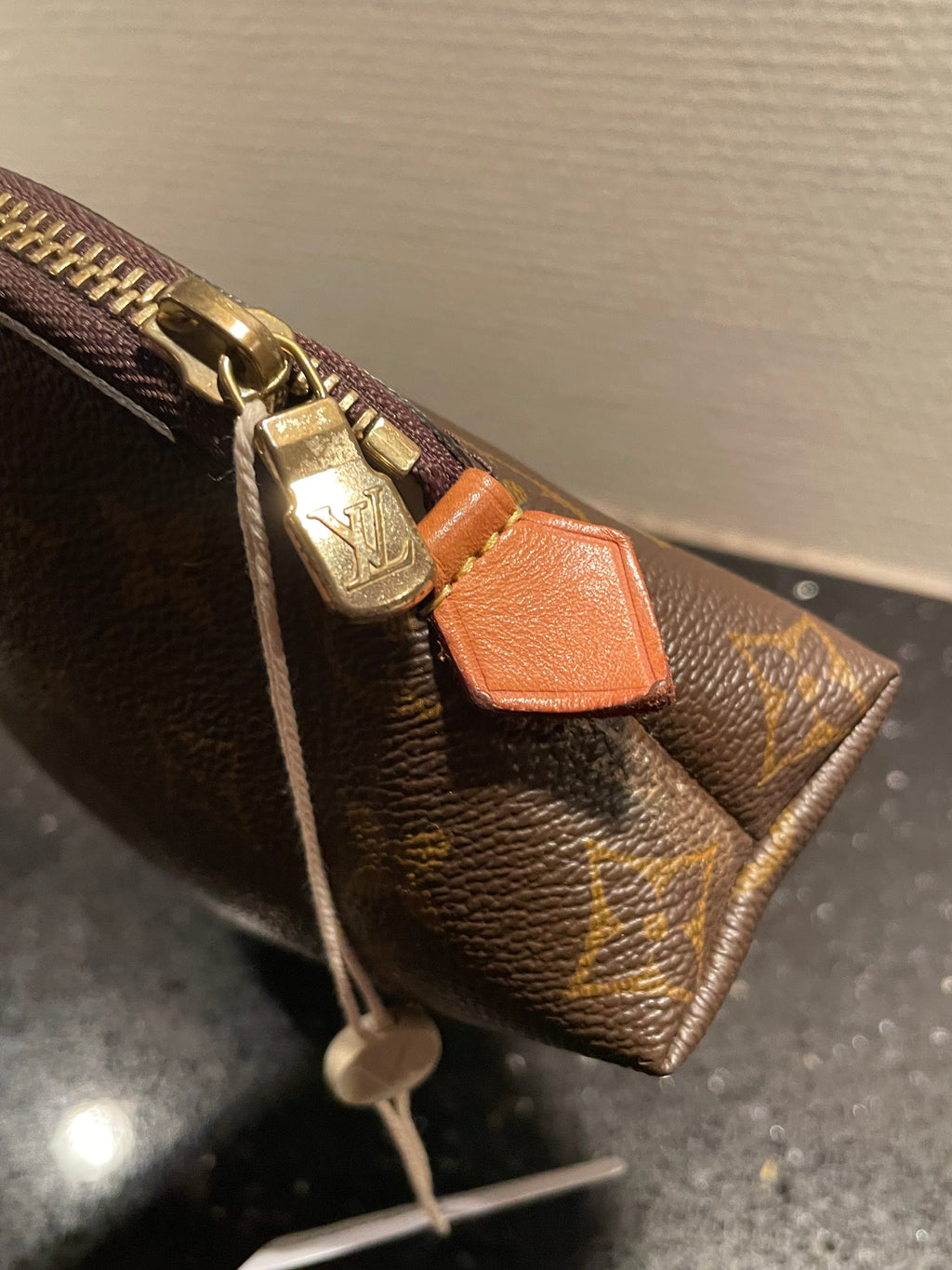 LOUIS VUITTON COSMETIC POUCH GM