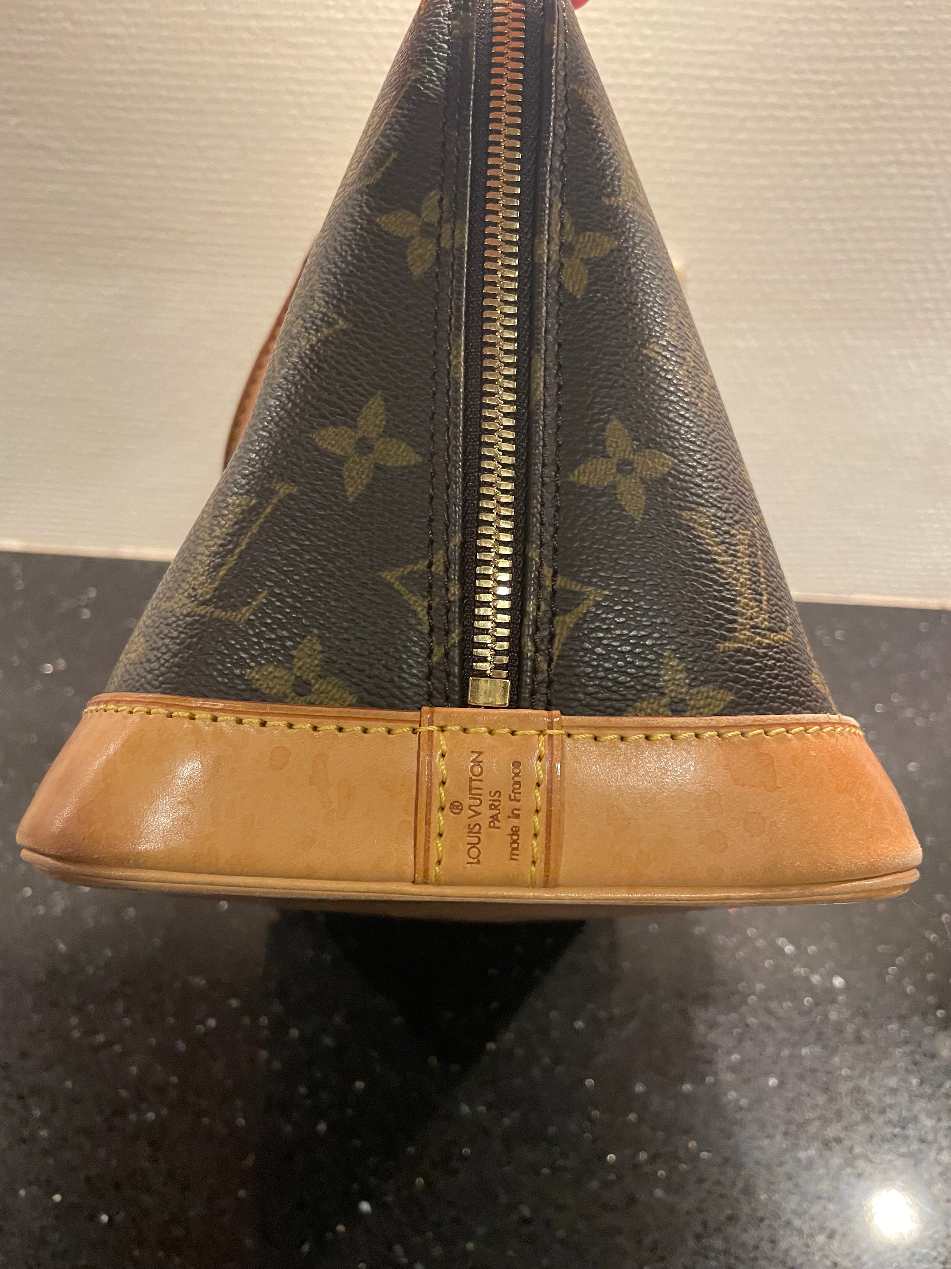 Louis Vuitton Alma PM