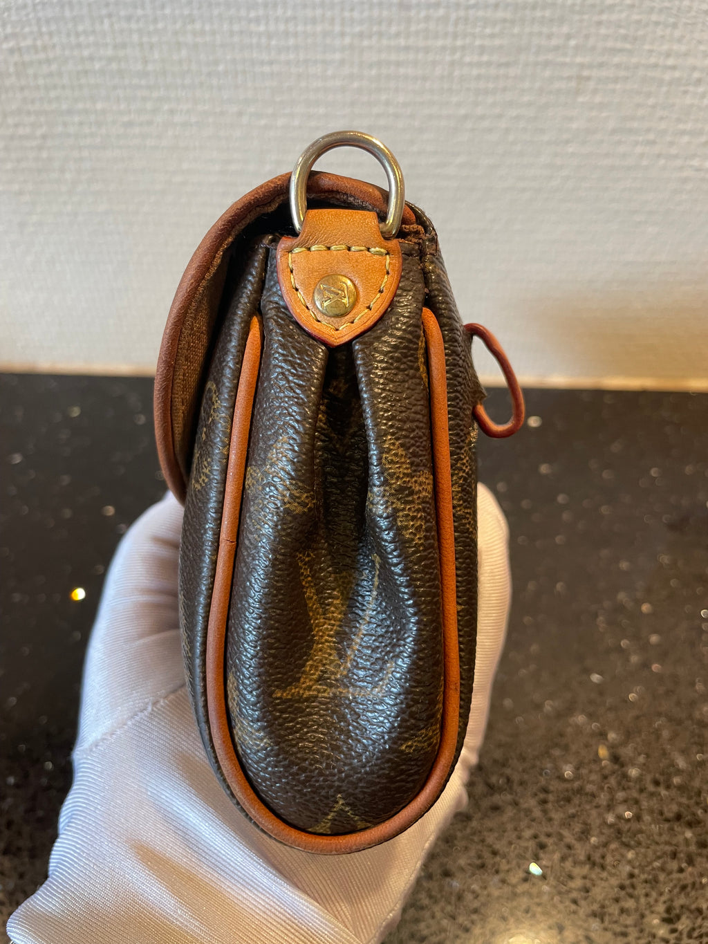 Louis Vuitton Beltbag