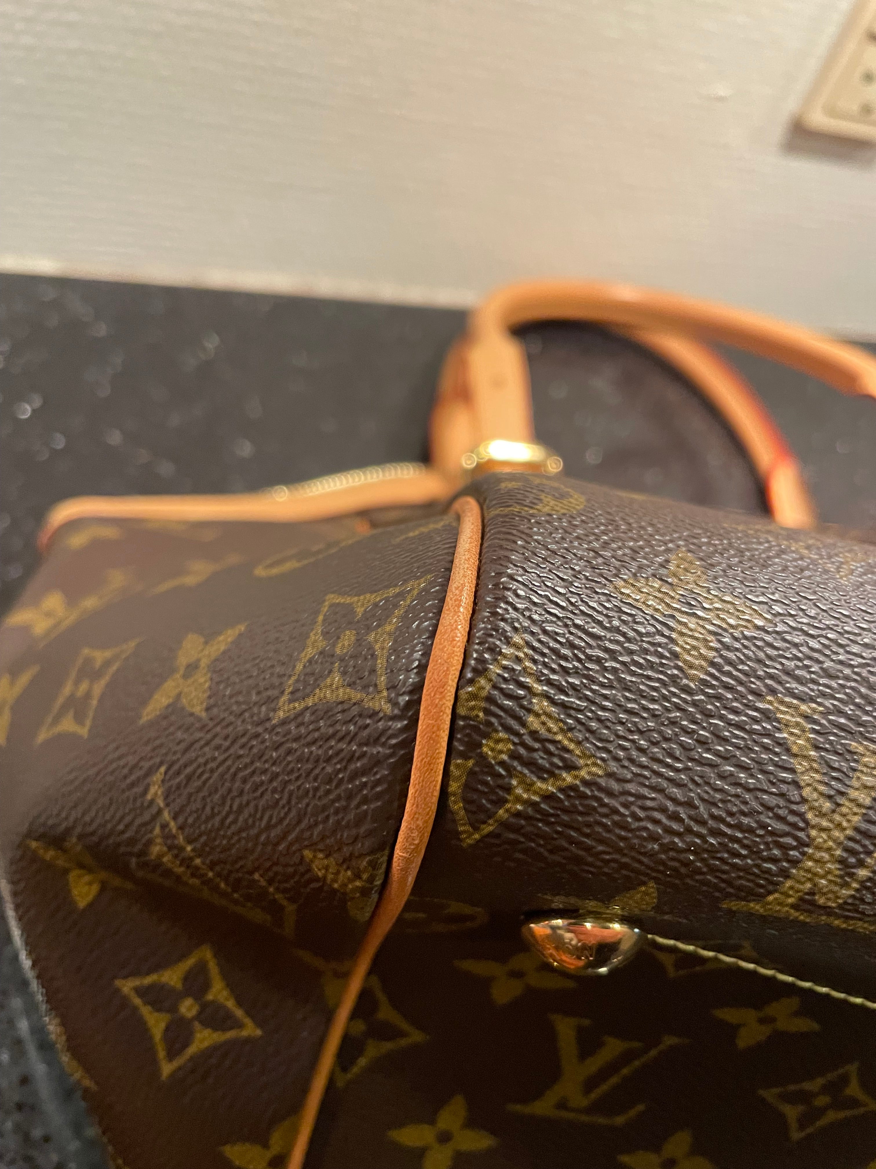 Louis Vuitton Tivoli GM