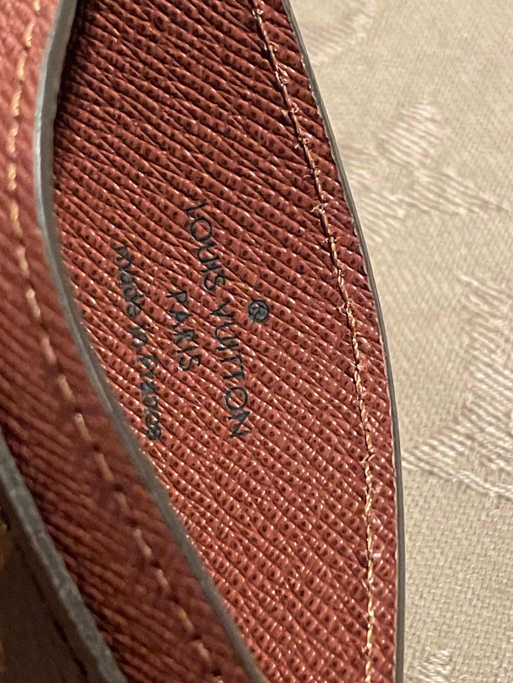 LOUIS VUITTON CARDHOLDER