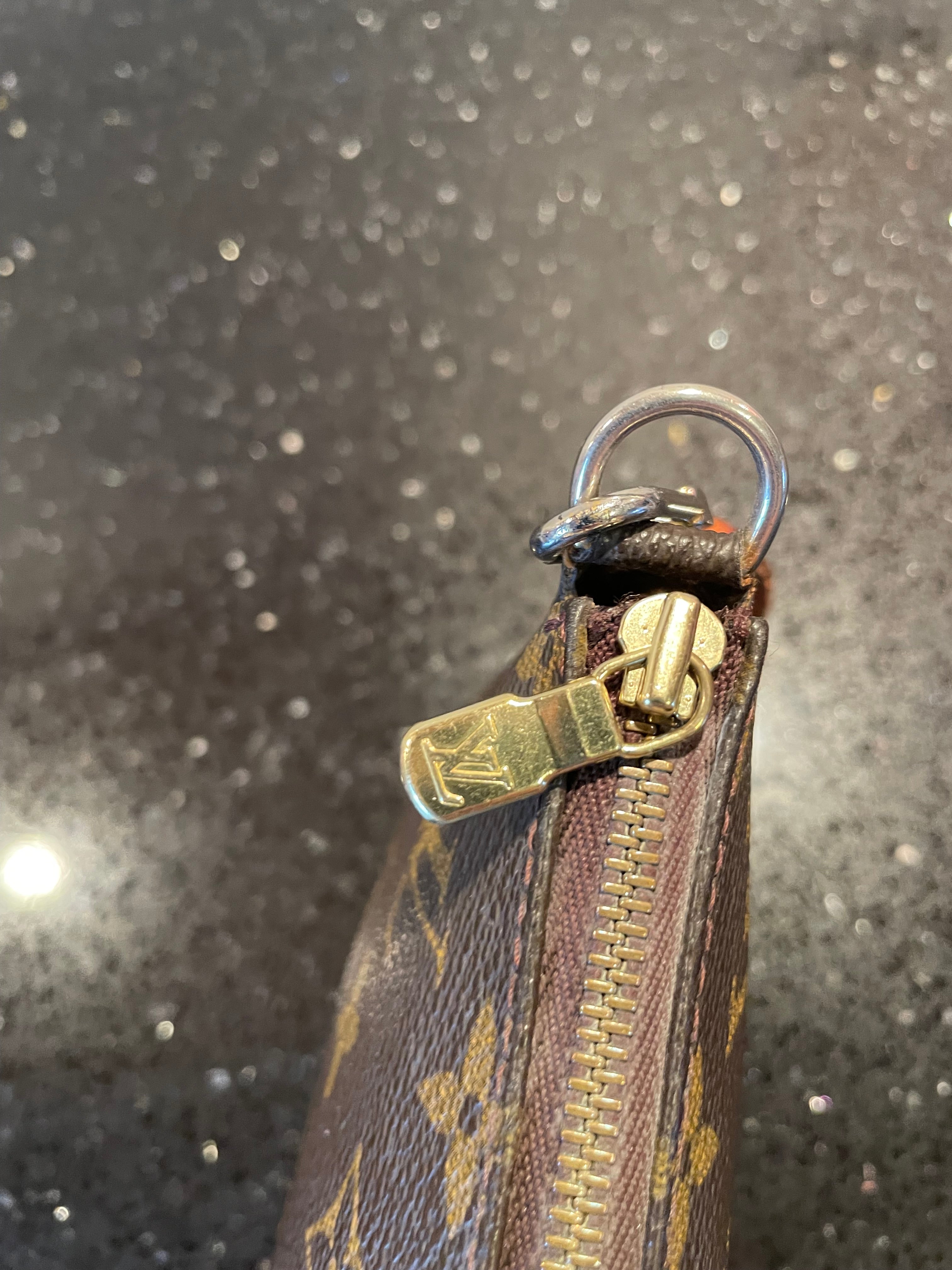 Louis Vuitton Pochette
