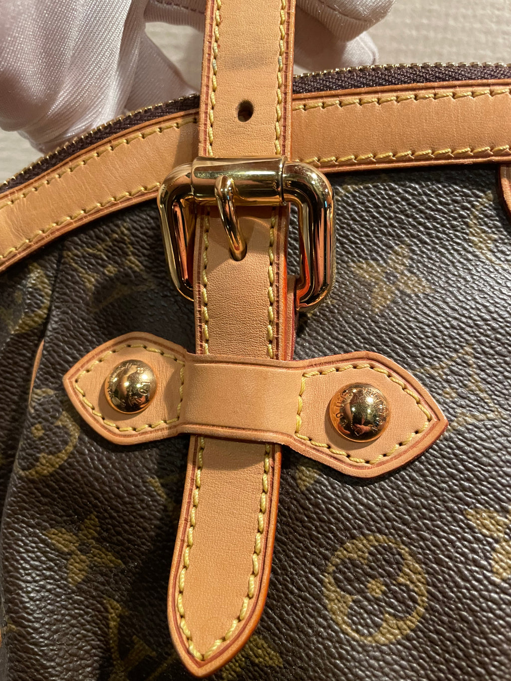 Louis Vuitton Tivoli GM
