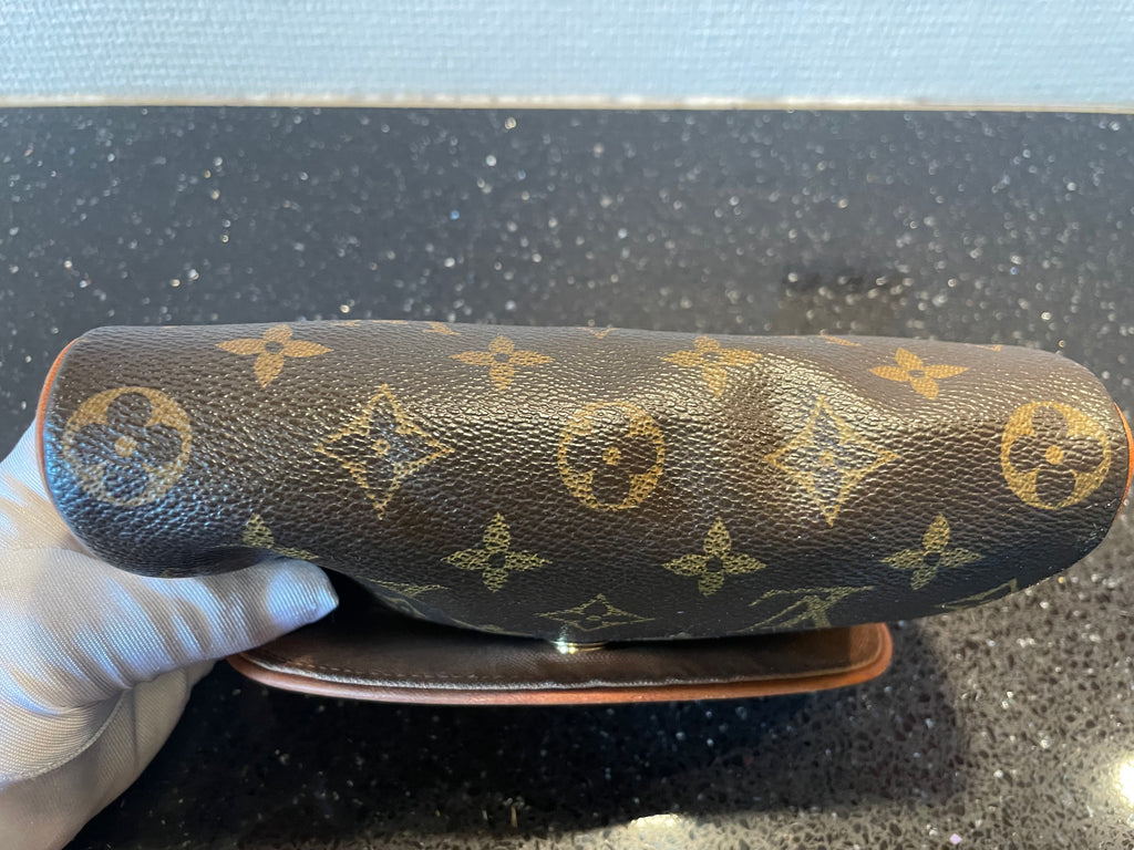 Louis Vuitton Beltbag