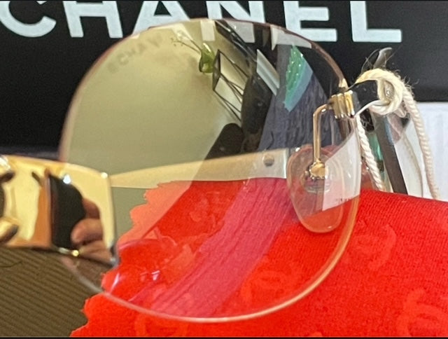 CHANEL CAFÉGLASES