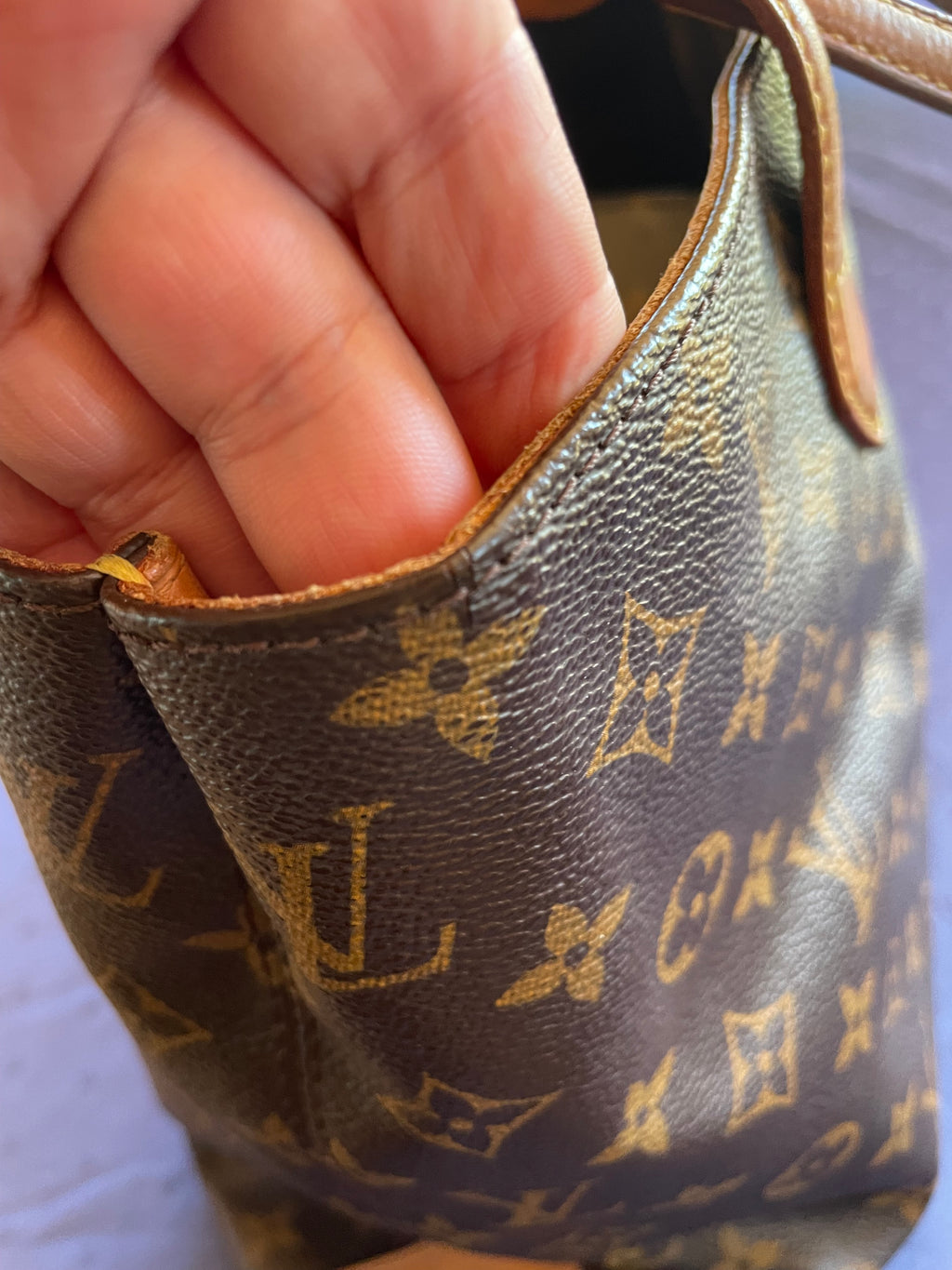 LOUIS VUITTON WILSHIRE MM