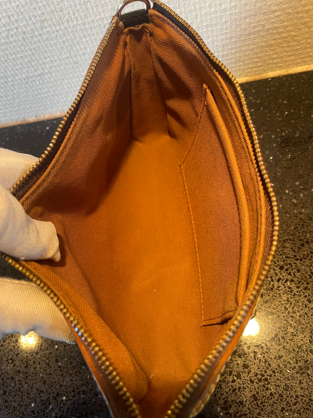 Louis Vuitton Rivets Pochette