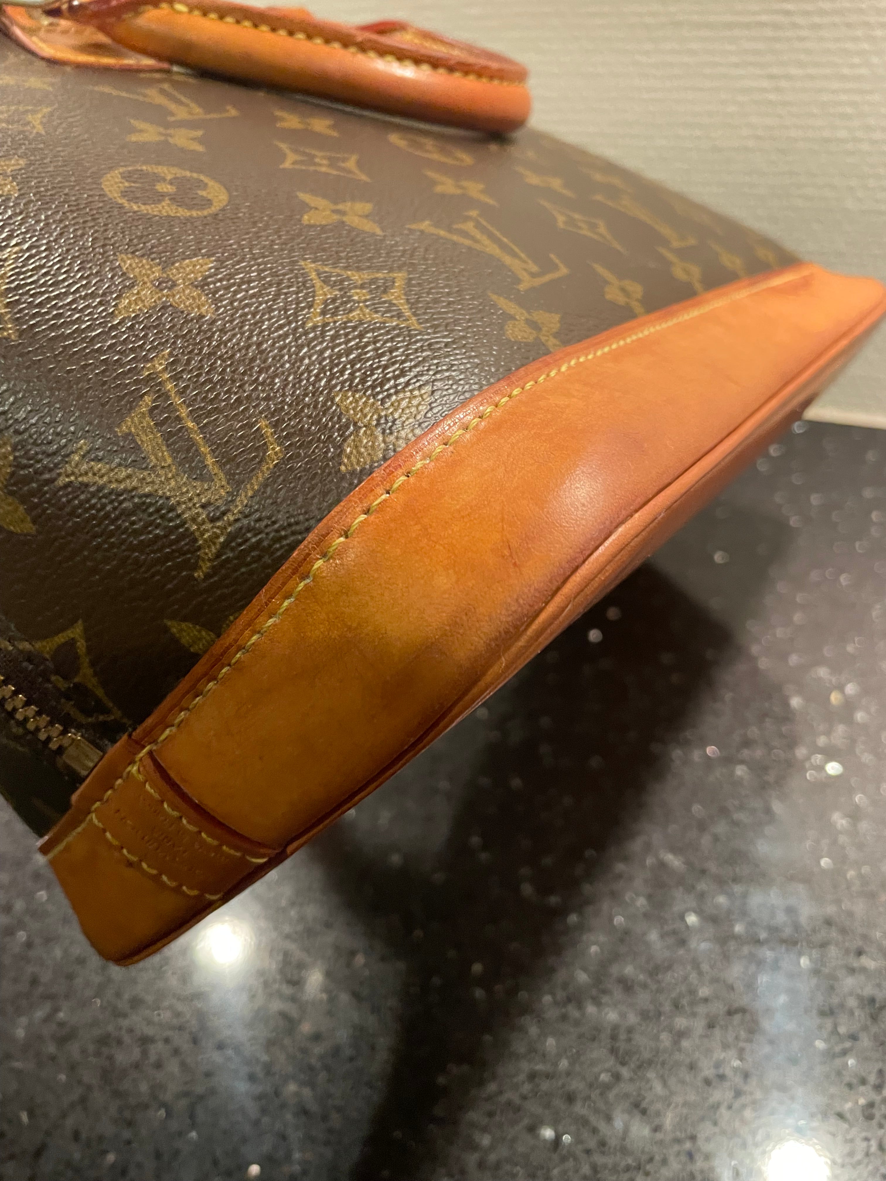 Louis Vuitton Alma PM