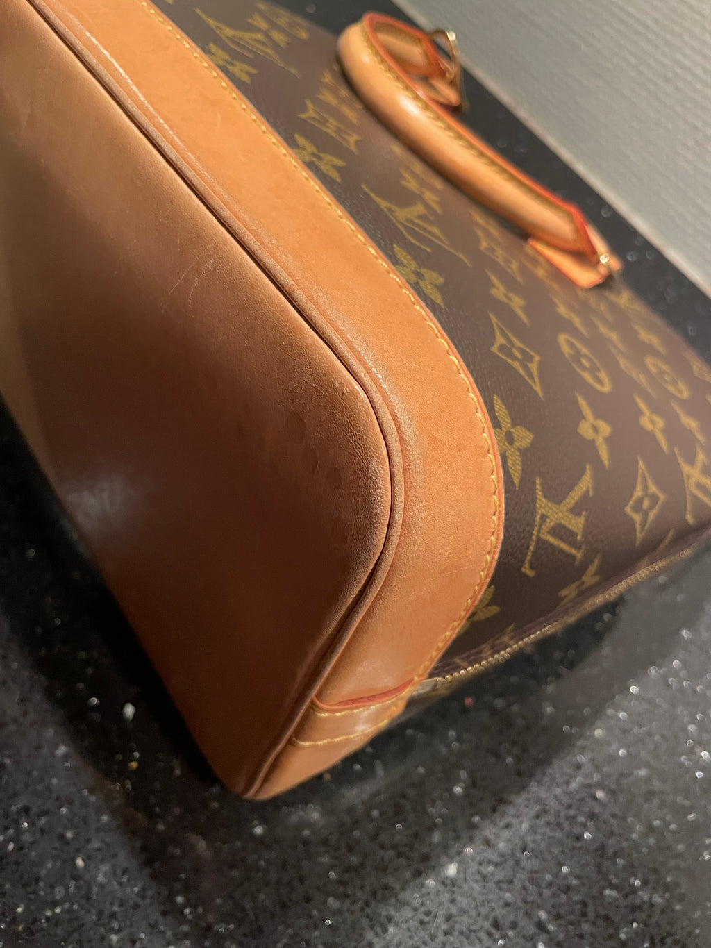 Louis Vuitton Alma PM