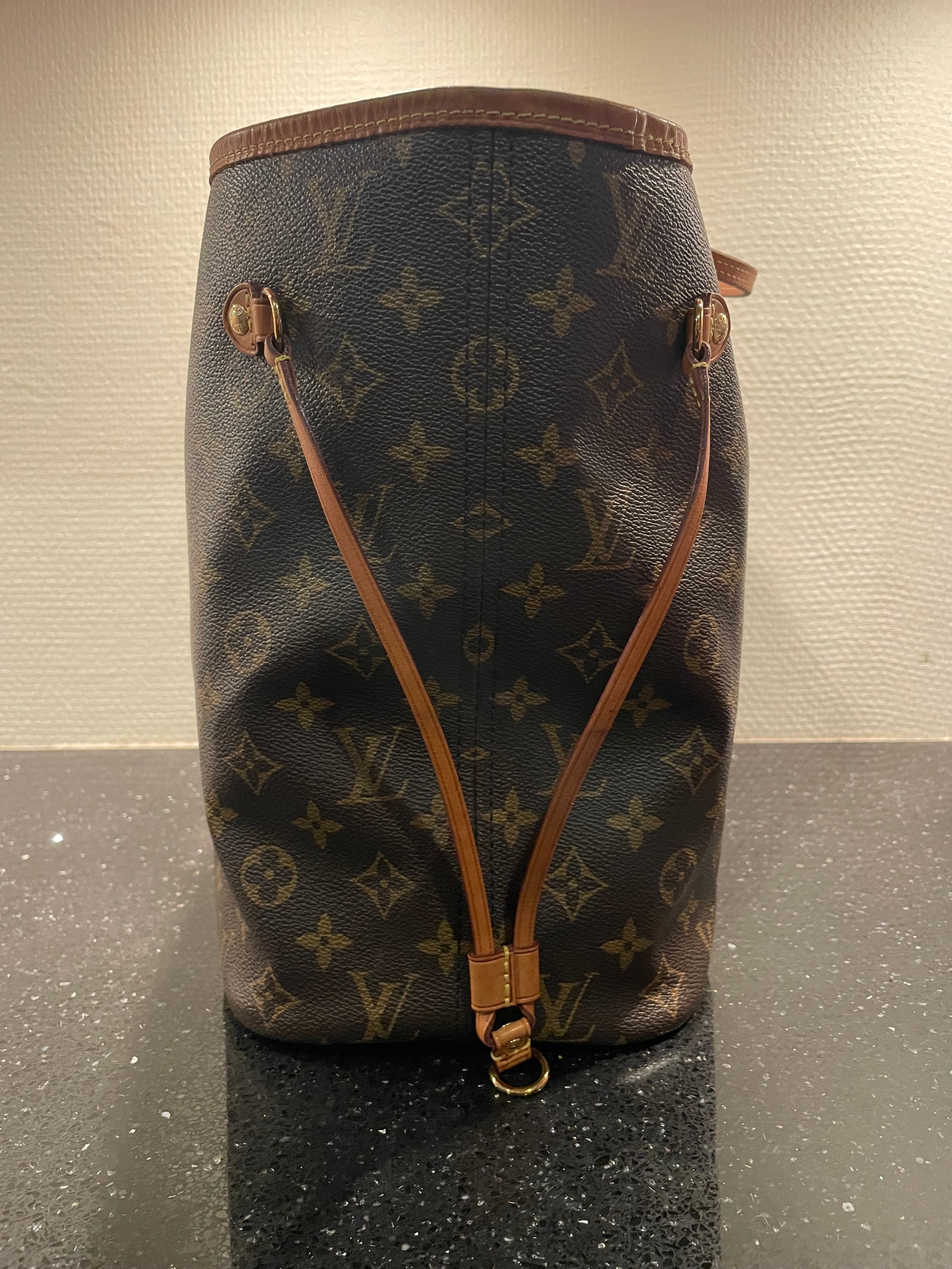 Louis Vuitton Neverfull MM