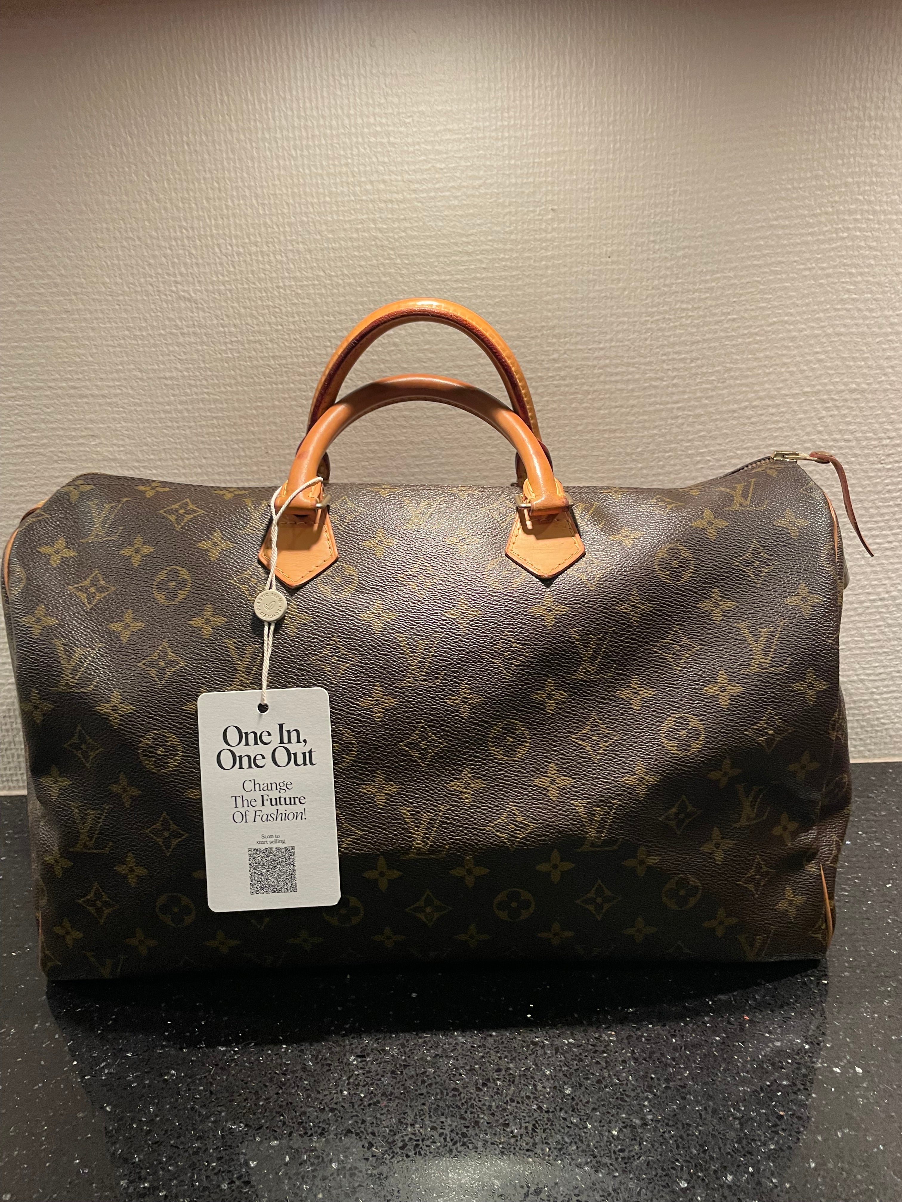 Louis Vuitton Speedy 40