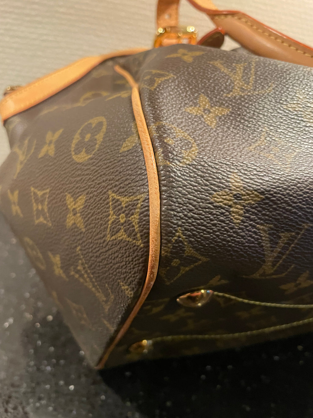 Louis Vuitton Tivoli GM