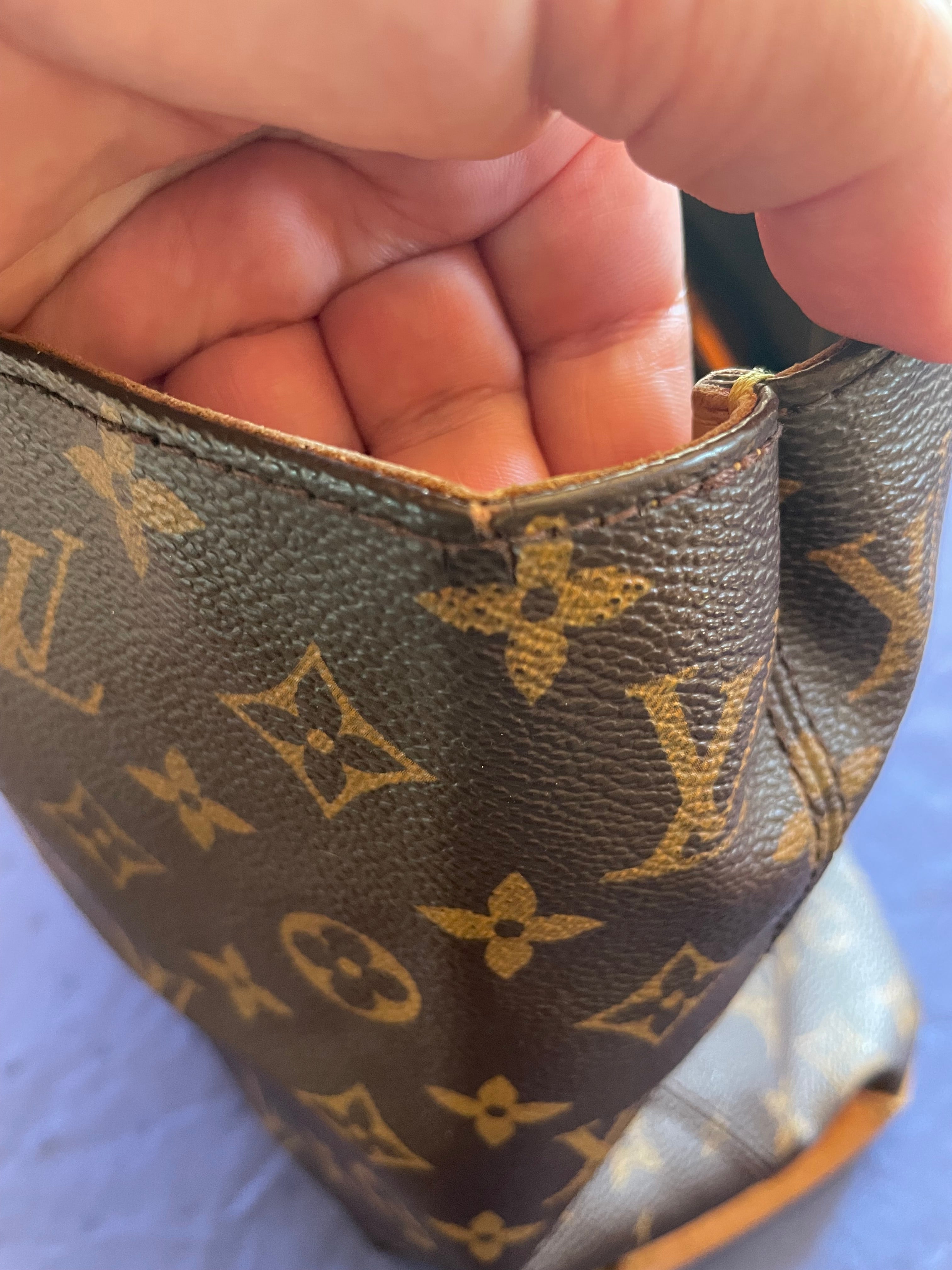 LOUIS VUITTON WILSHIRE MM
