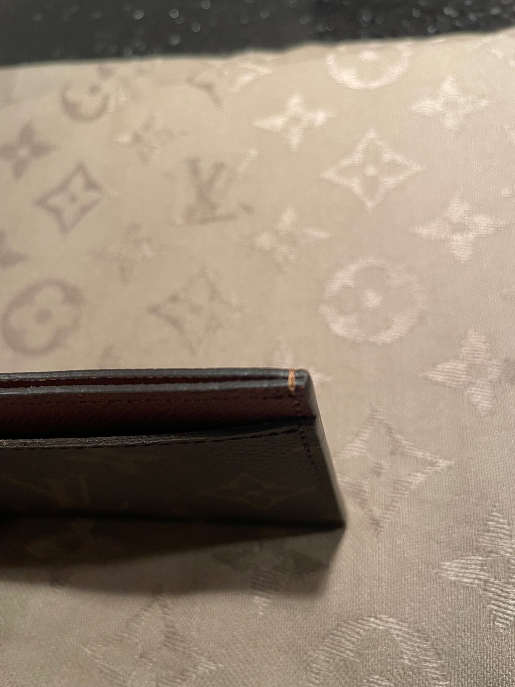 LOUIS VUITTON CARDHOLDER