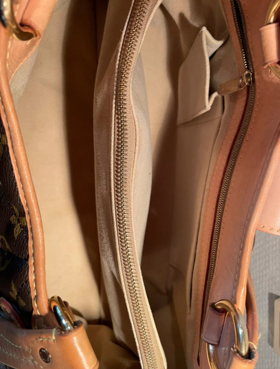 LOUIS VUITTON ETOILE