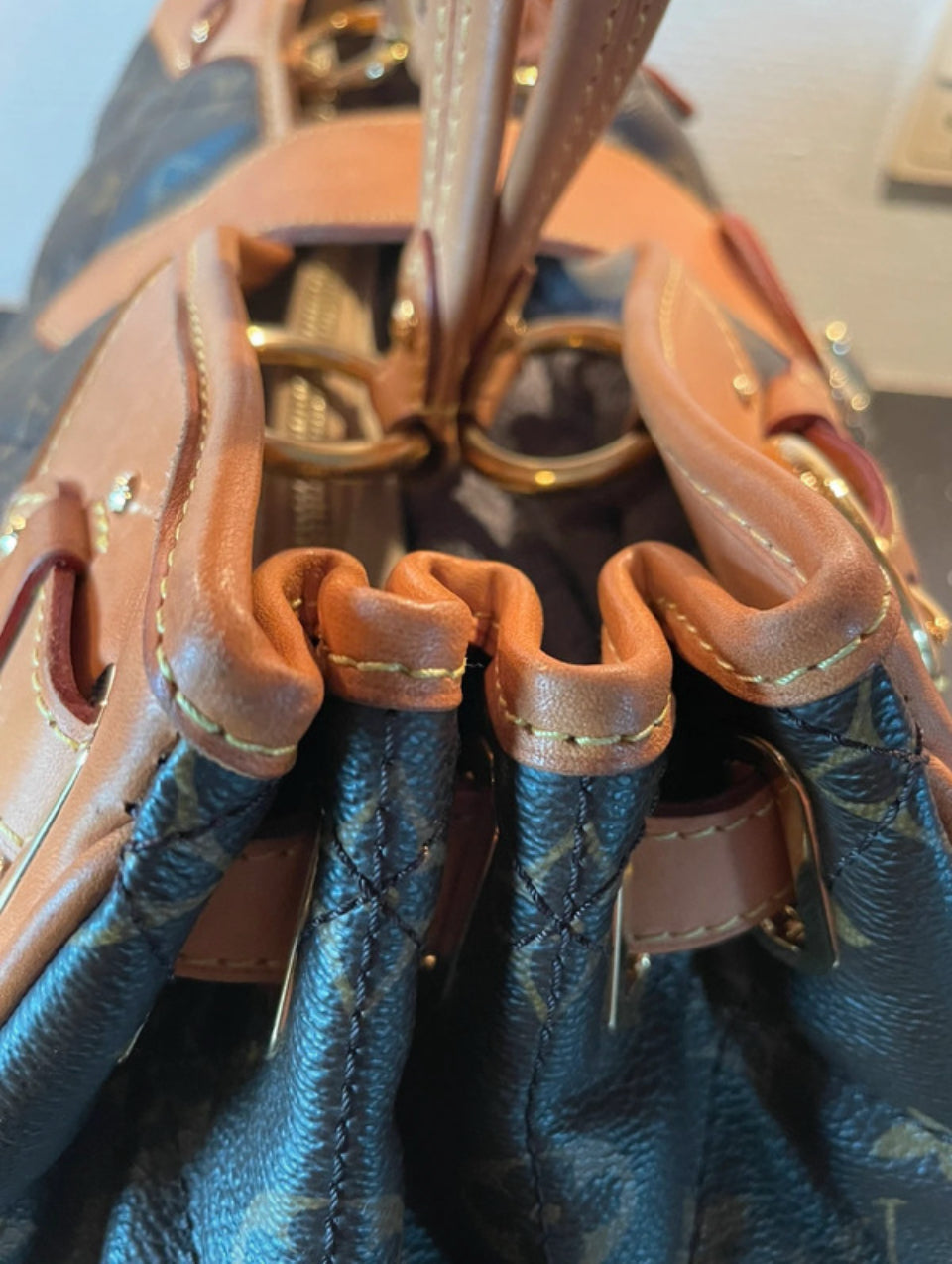 LOUIS VUITTON ETOILE