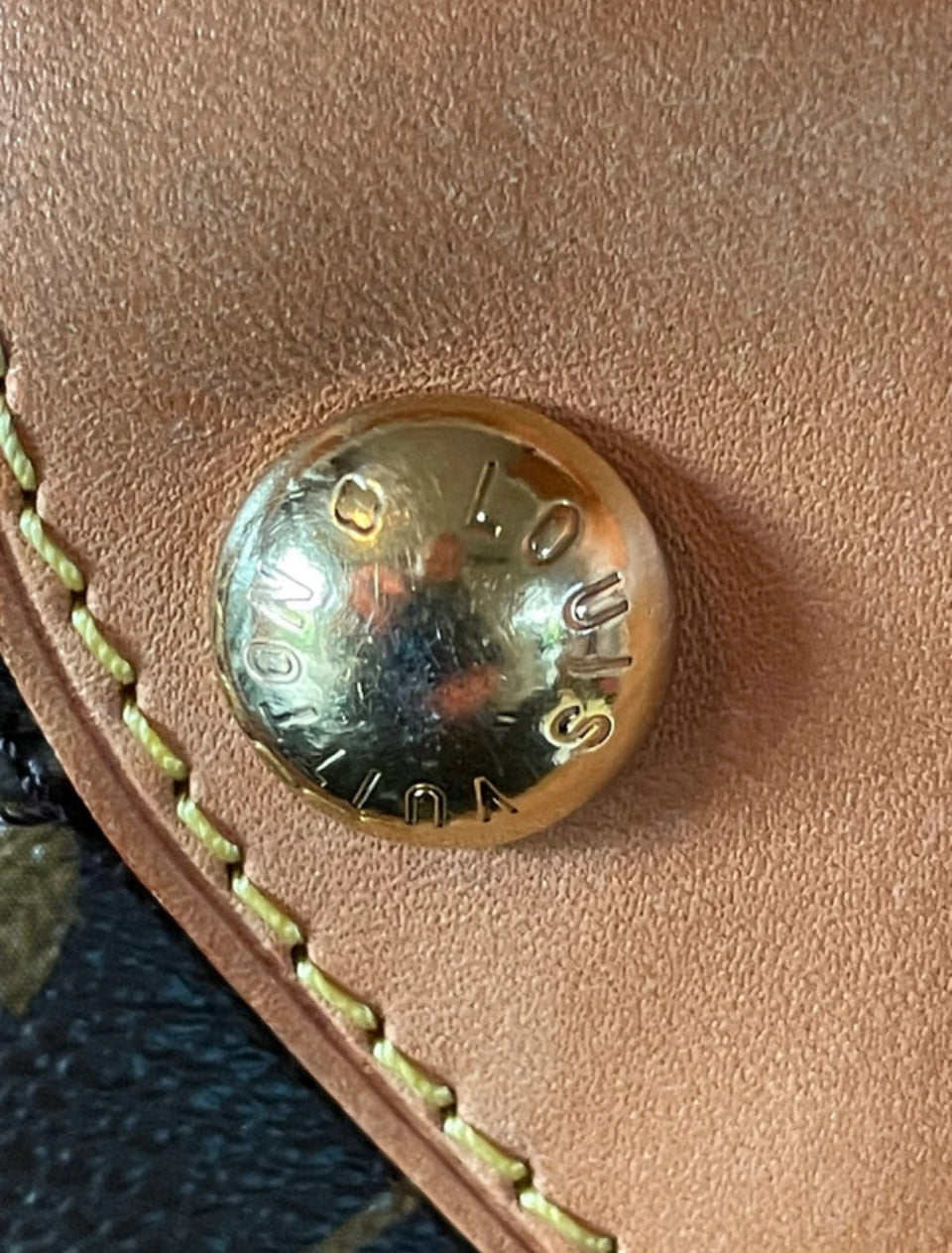 LOUIS VUITTON ETOILE