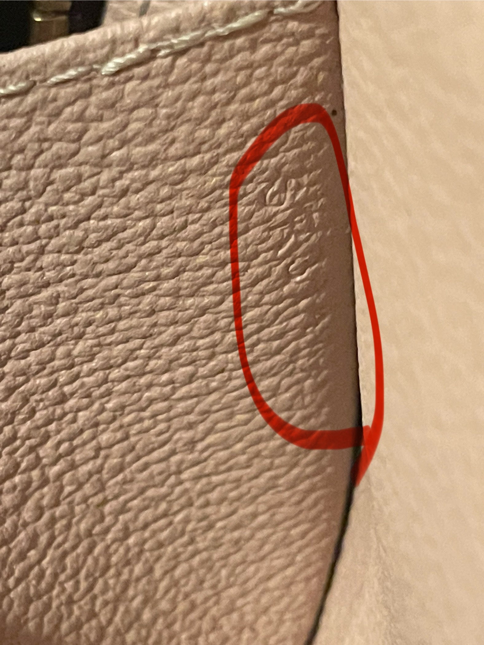 LOUIS VUITTON COSMETIC POUCH PM